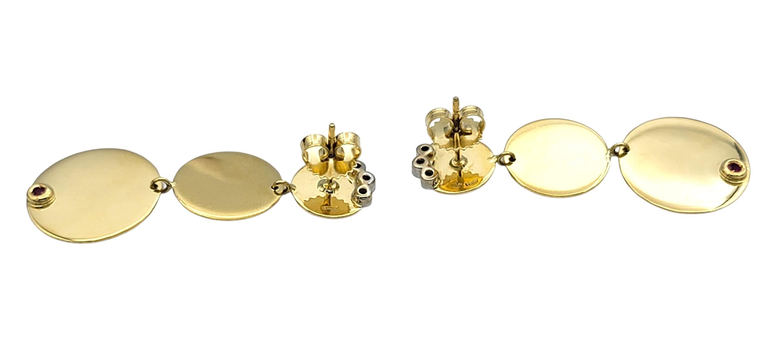 Roberto Coin Boucles d'oreilles pendantes à triple disque martelé avec diamants en or 18 carats Pour femmes en vente