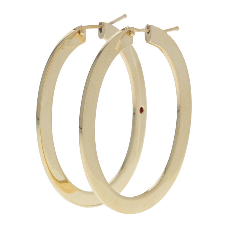Roberto Coin Large Flat Oval Hoop Earrings 18 Karat Yellow Gold Designer  Pierced at 1stDibs | roberto coin hoop earrings, flat hoop earrings,  roberto coin oval hoop earrings