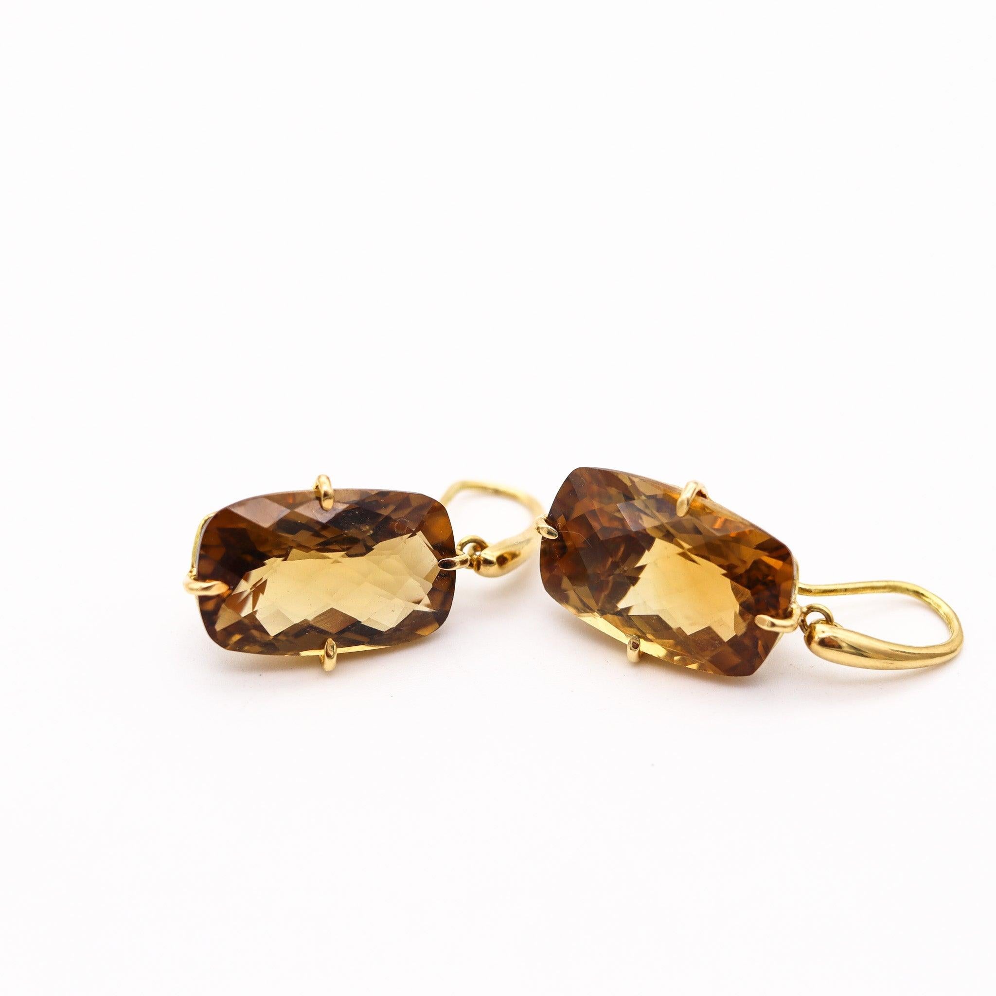 Taglio cuscino ROBERTO COIN Orecchini pendenti moderni in oro 18Kt con quarzo fumé da 47,98 Ctw in vendita