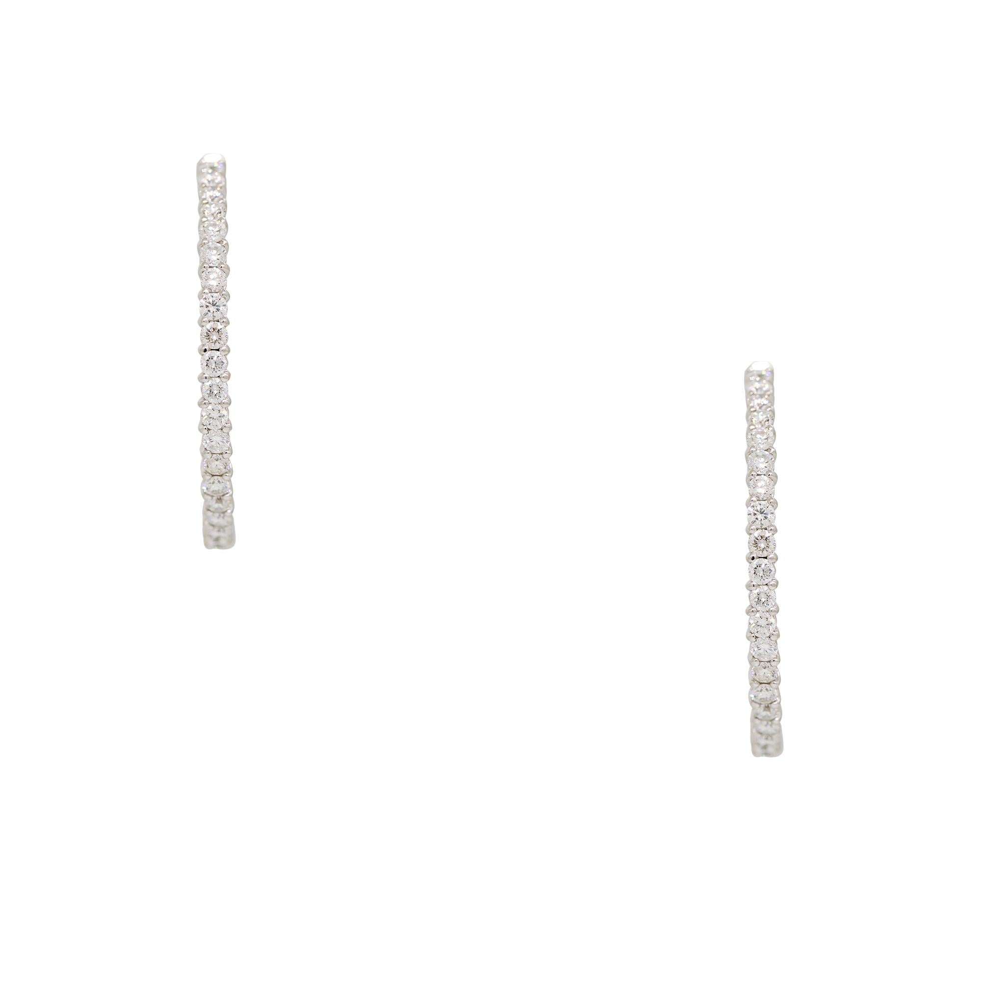Modern Roberto Coin Natural 3.43 Carat Diamond 18-Karat Hoop Earrings In Stock