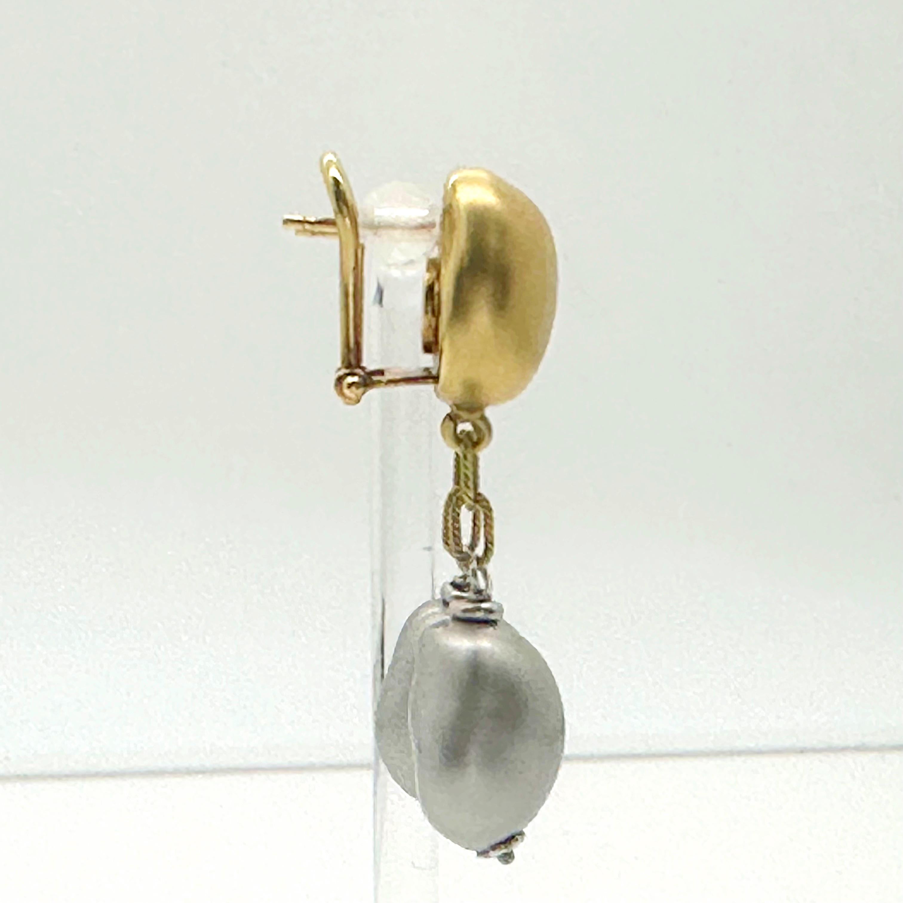 Roberto Coin Nugget Collection Boucles d'oreilles pendantes en or jaune et blanc 18 carats en vente 11