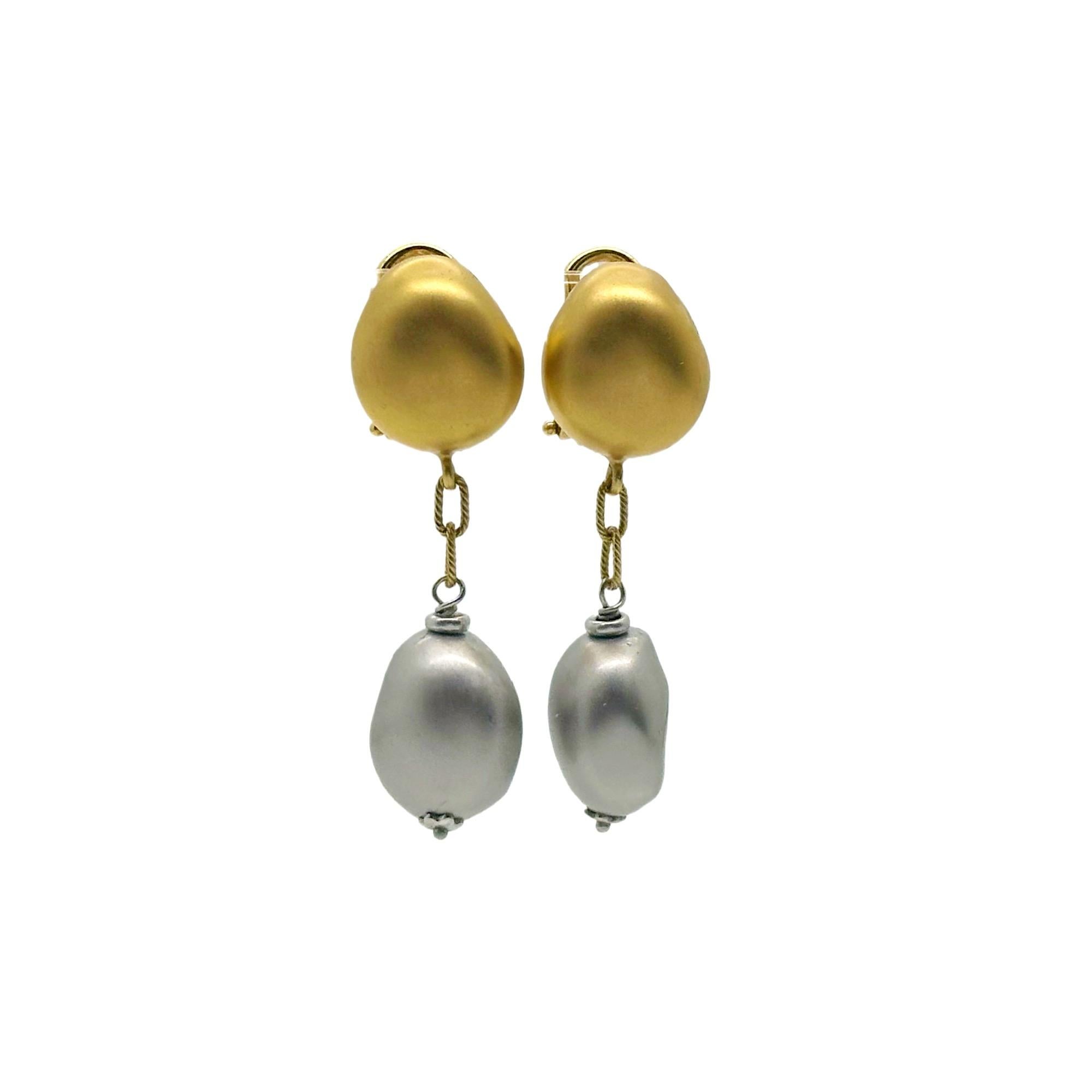 Roberto Coin Nugget Collection Drop Earrings Two-Toned 18kt Yellow & White Gold For Sale 4