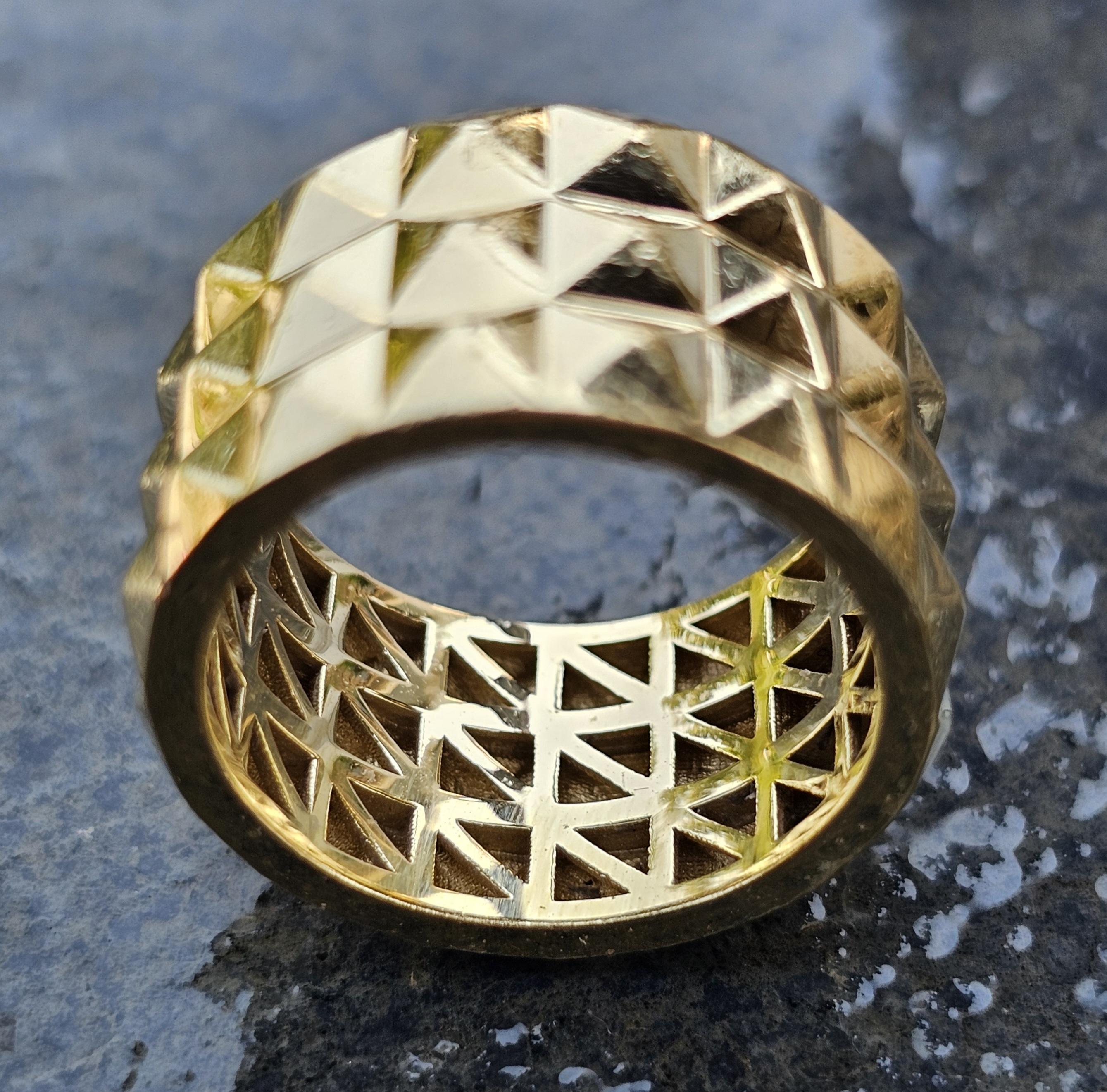 Robert Coin Obelisco 3 Triple Row Wide Band 18k Yellow Gold sz 6.75 10.4g 12mm Pour femmes en vente