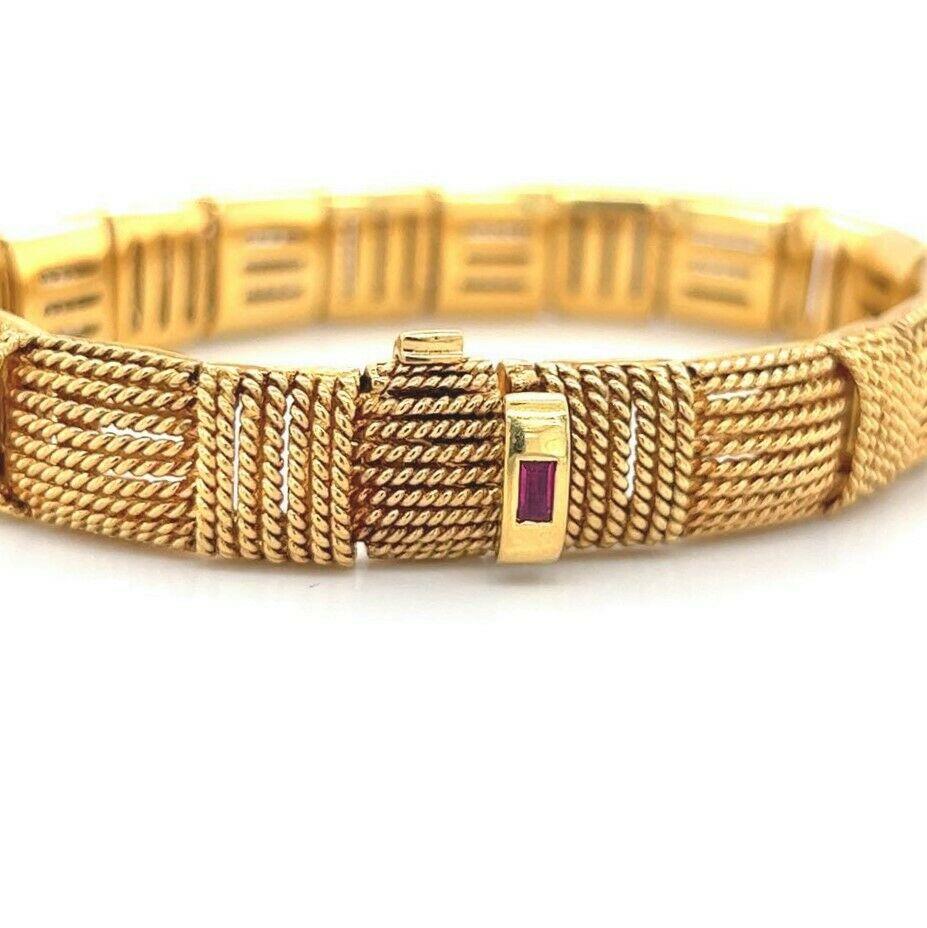 Women's or Men's Roberto Coin Opera 18 Karat Yellow Gold Vintage Woven Twist Bracelet Italy