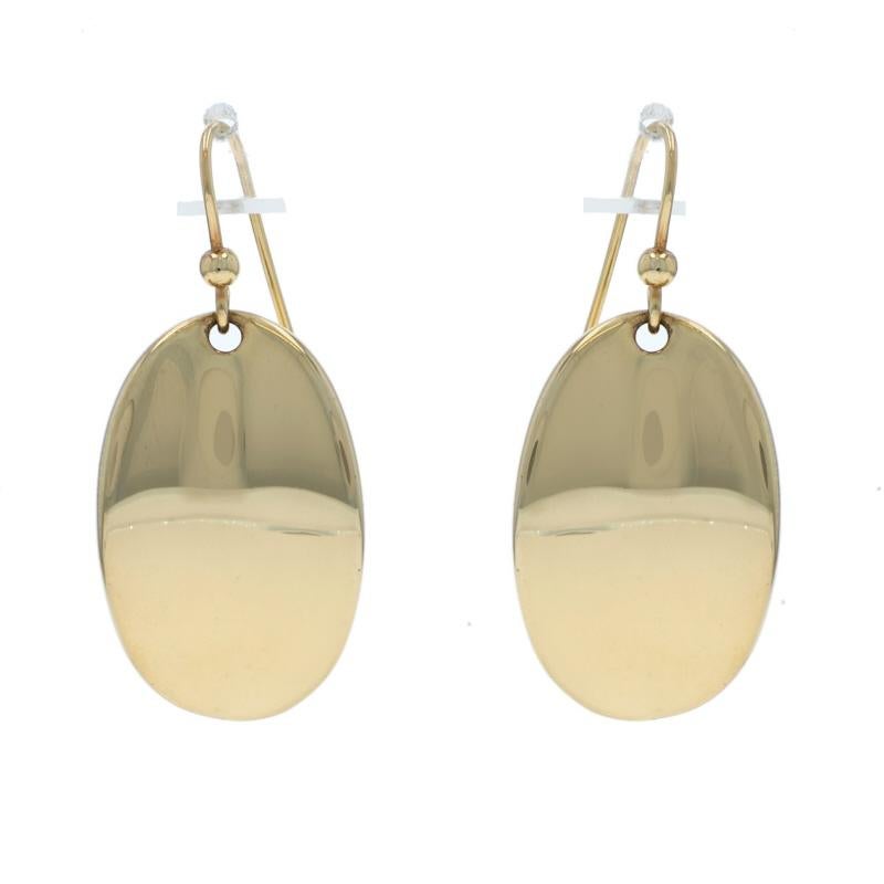 Marchio: Roberto Coin
Design:  Orecchini ovali a forma di penzoloni

Contenuto del metallo: Oro giallo 18k

Stile: Pendente
Tipo di chiusura: Chiusura ad amo
Caratteristiche: Pendente curvo

Misure

Altezza: 1 17/32