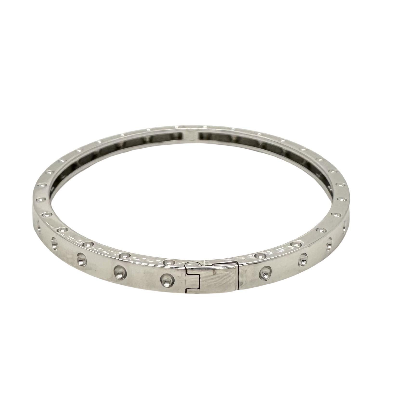 Roberto Coin Pois Moi Oval Bangle Bracelet in 18k White Gold 1