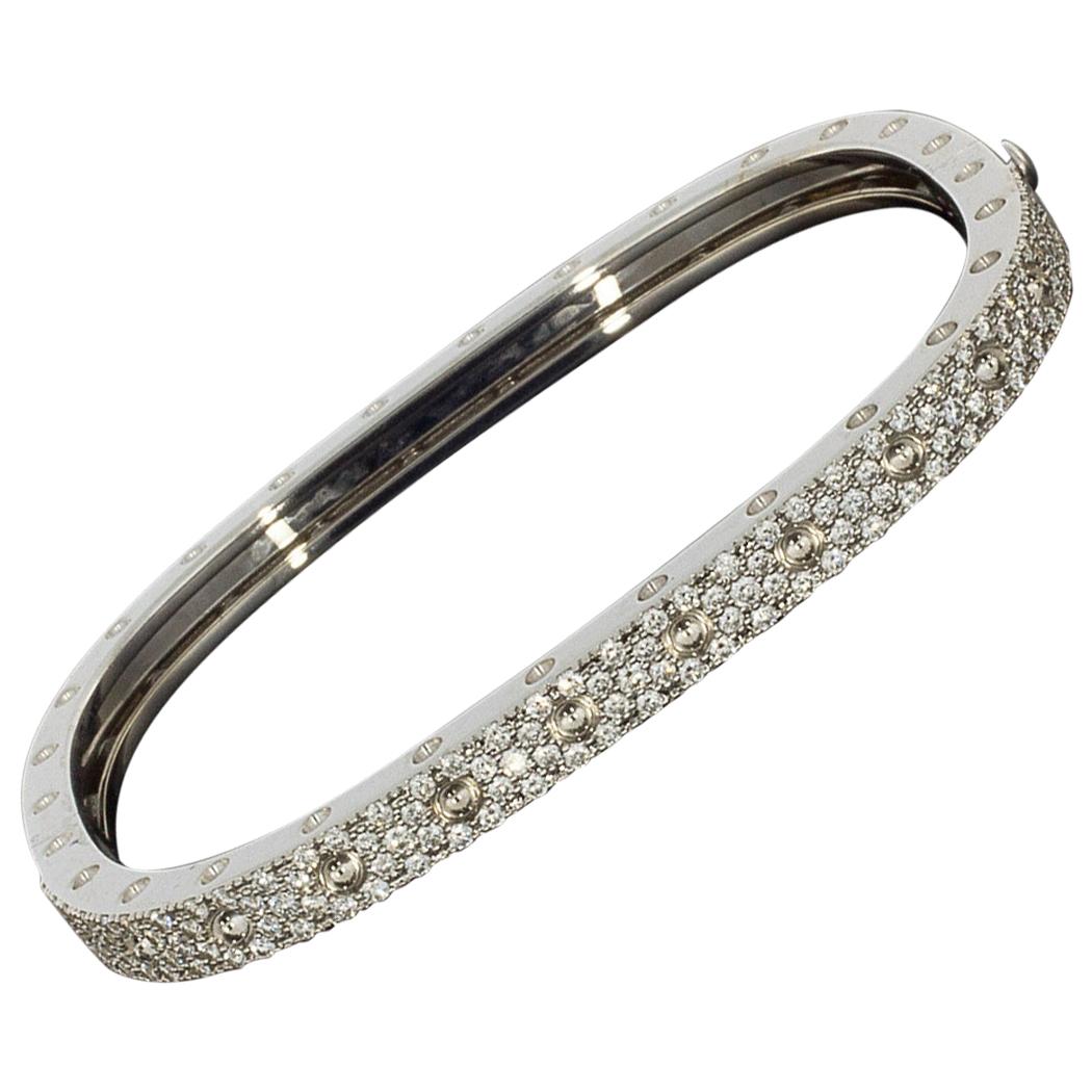 Roberto Coin Pois Moi White Gold 1.29 Carat Round Diamond Bangle Bracelets