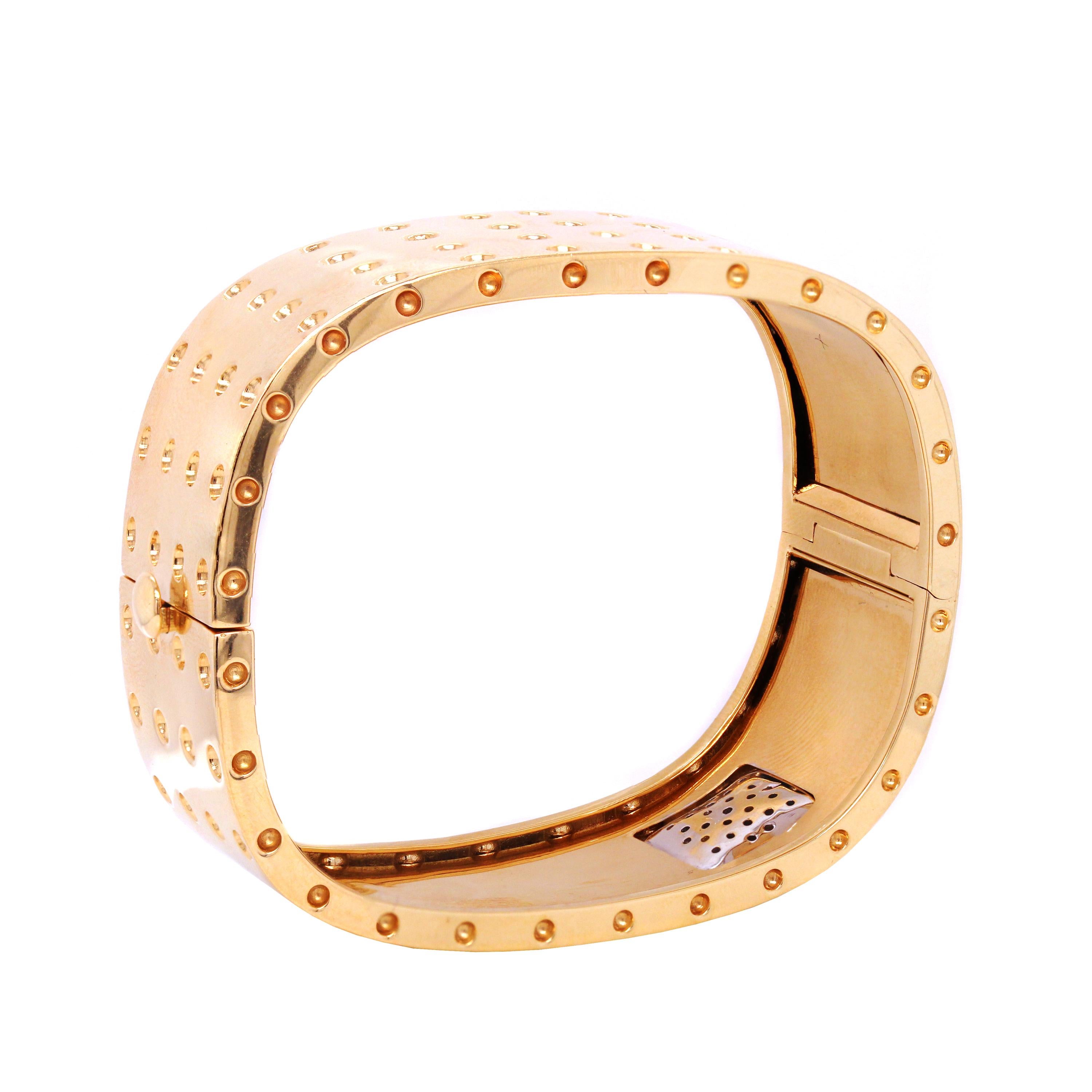 18K Yellow Gold and Diamond Bangle Bracelet 