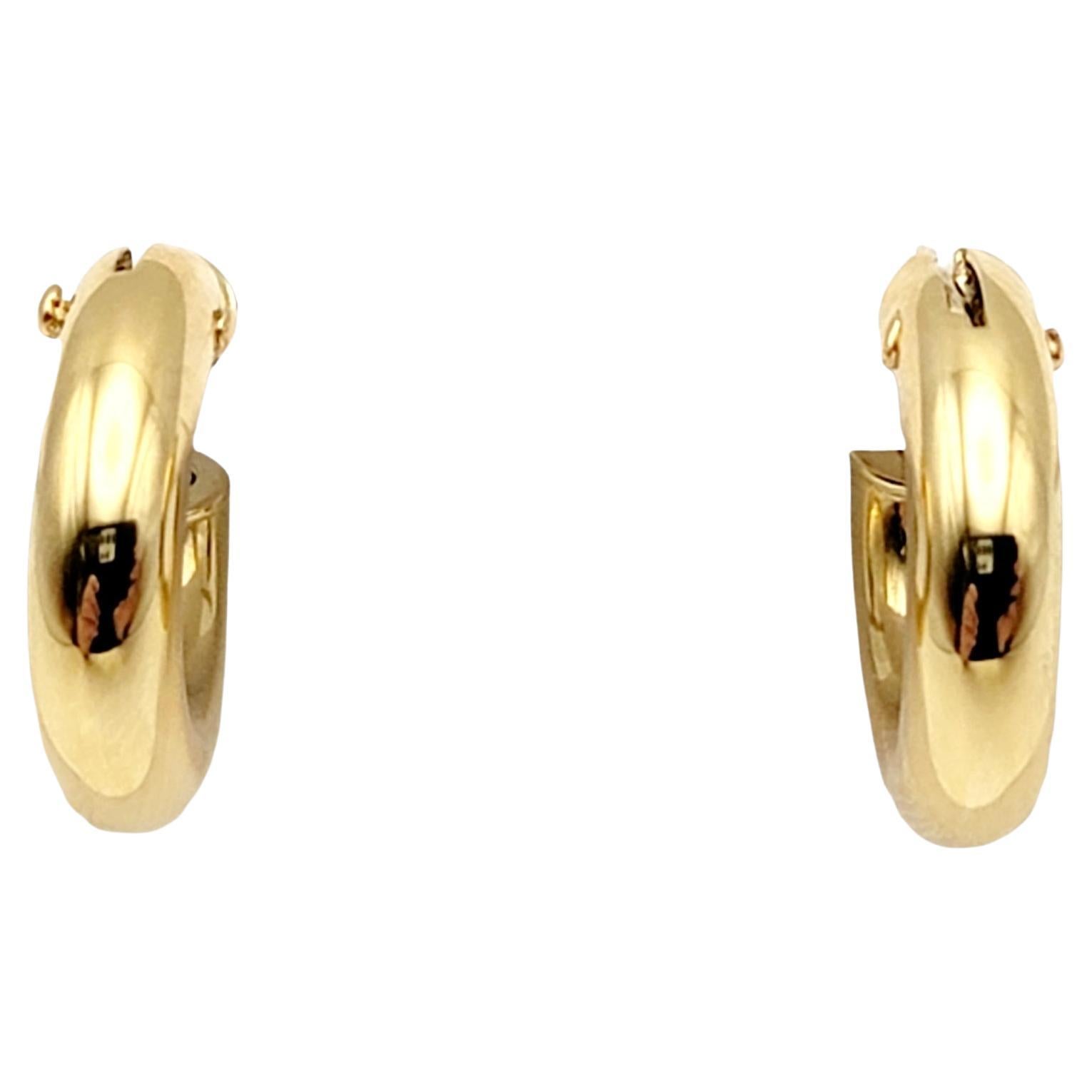 Roberto Coin Polished 18 Karat Yellow Gold Small Hoop Pierced Earrings