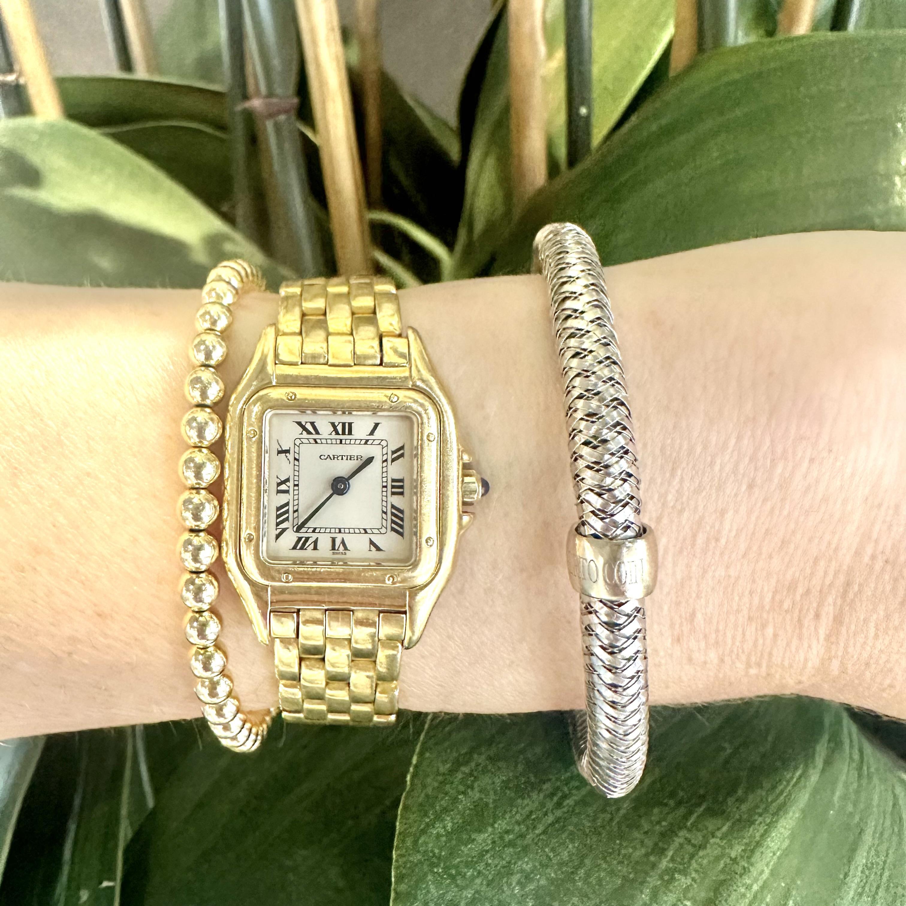 Roberto Coin Primavera Flexible Bracelet in 18k White Gold In Good Condition For Sale In Miami, FL