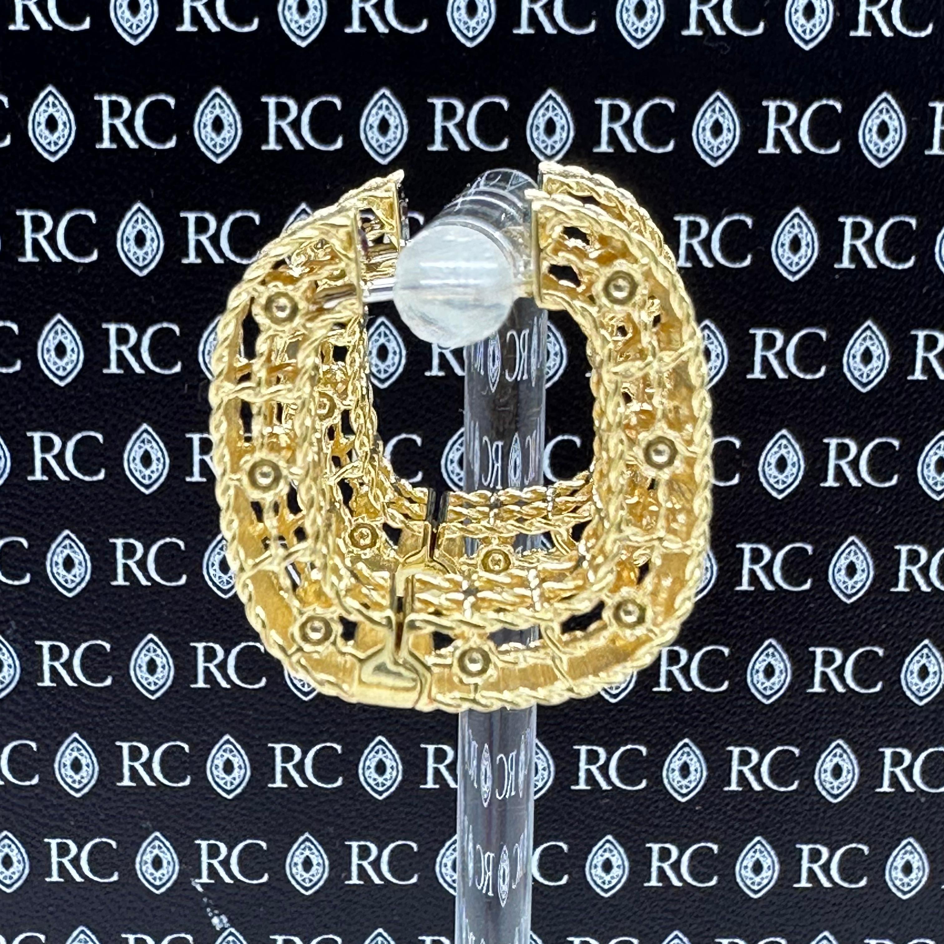 Roberto Coin Princess Collection Diamond 18kt YG Satin Square Hoop Earrings In Excellent Condition For Sale In San Diego, CA