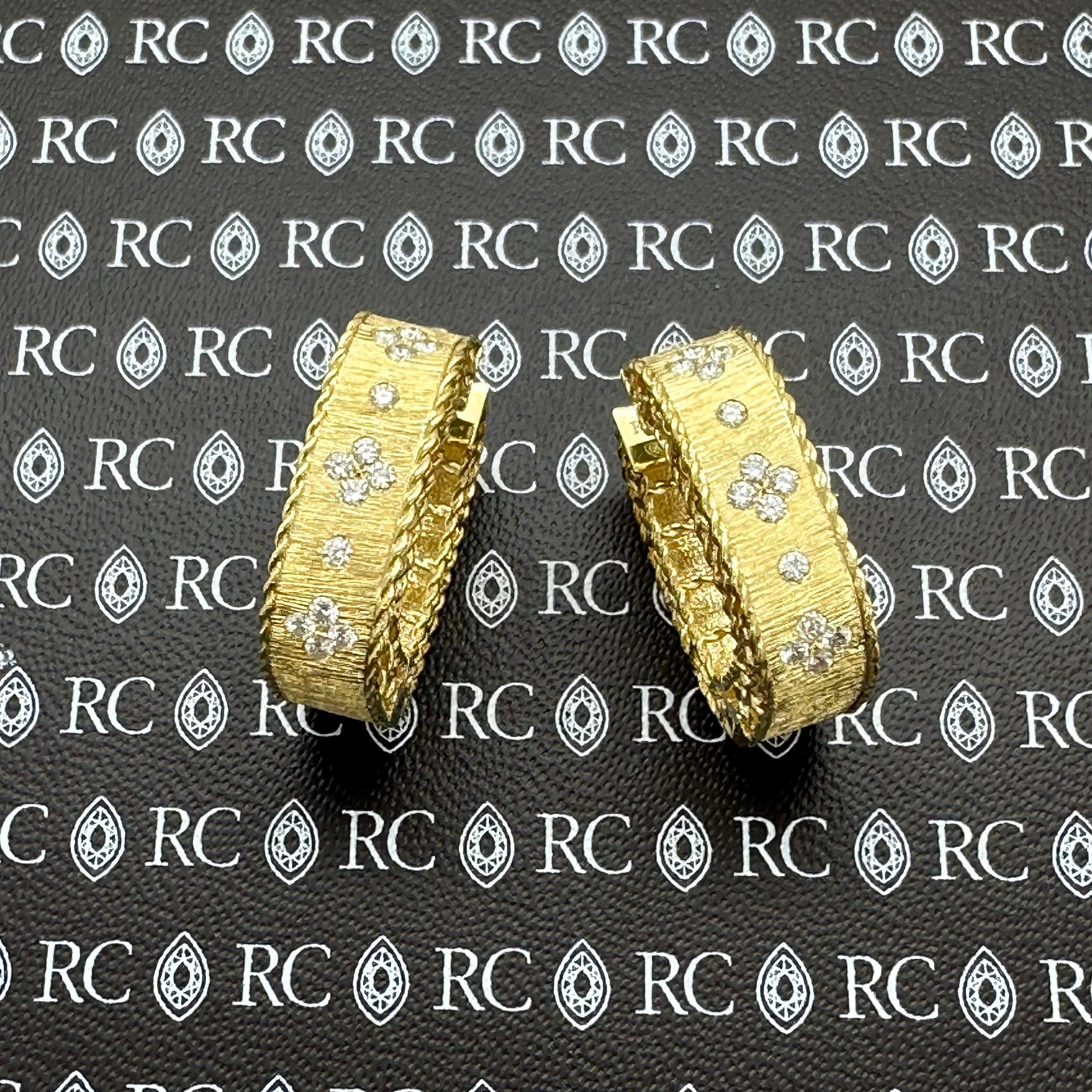 Roberto Coin Princesse Collective Diamant 18kt Satin Square Hoop Earrings en vente 1