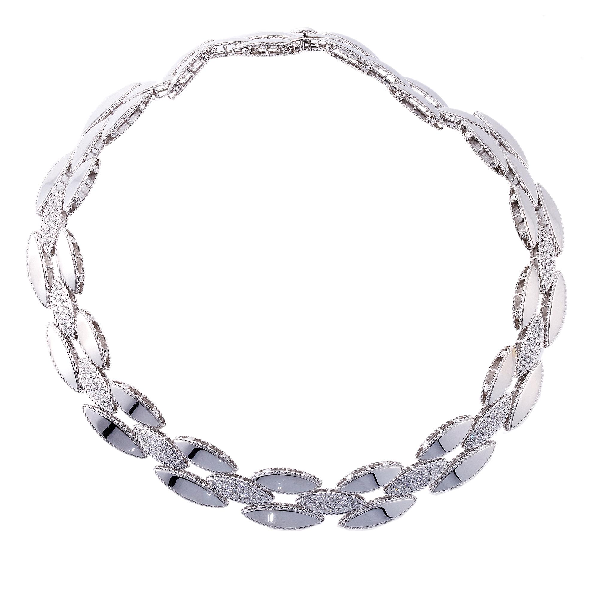 18K white gold Roberto Coin choker necklace, set with 3.35ctw in G/VS diamonds. Necklace measure 17