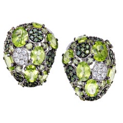 Roberto Coin Shanghai Womens 18 Karat Gold White and Green Diamond and Peridot