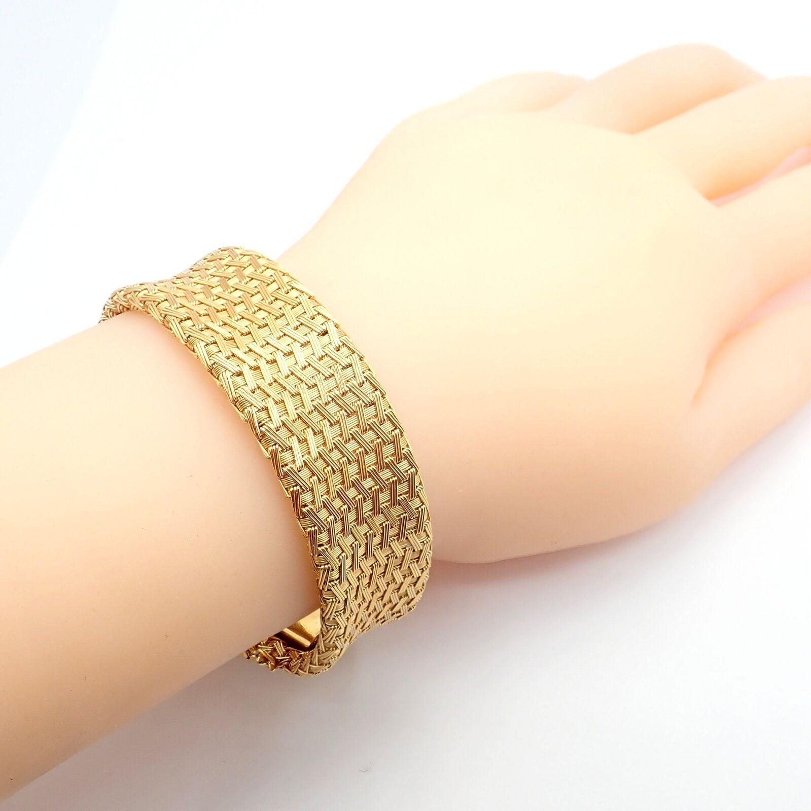 Roberto Coin Silk Basket Weave Yellow Gold Bracelet For Sale 6
