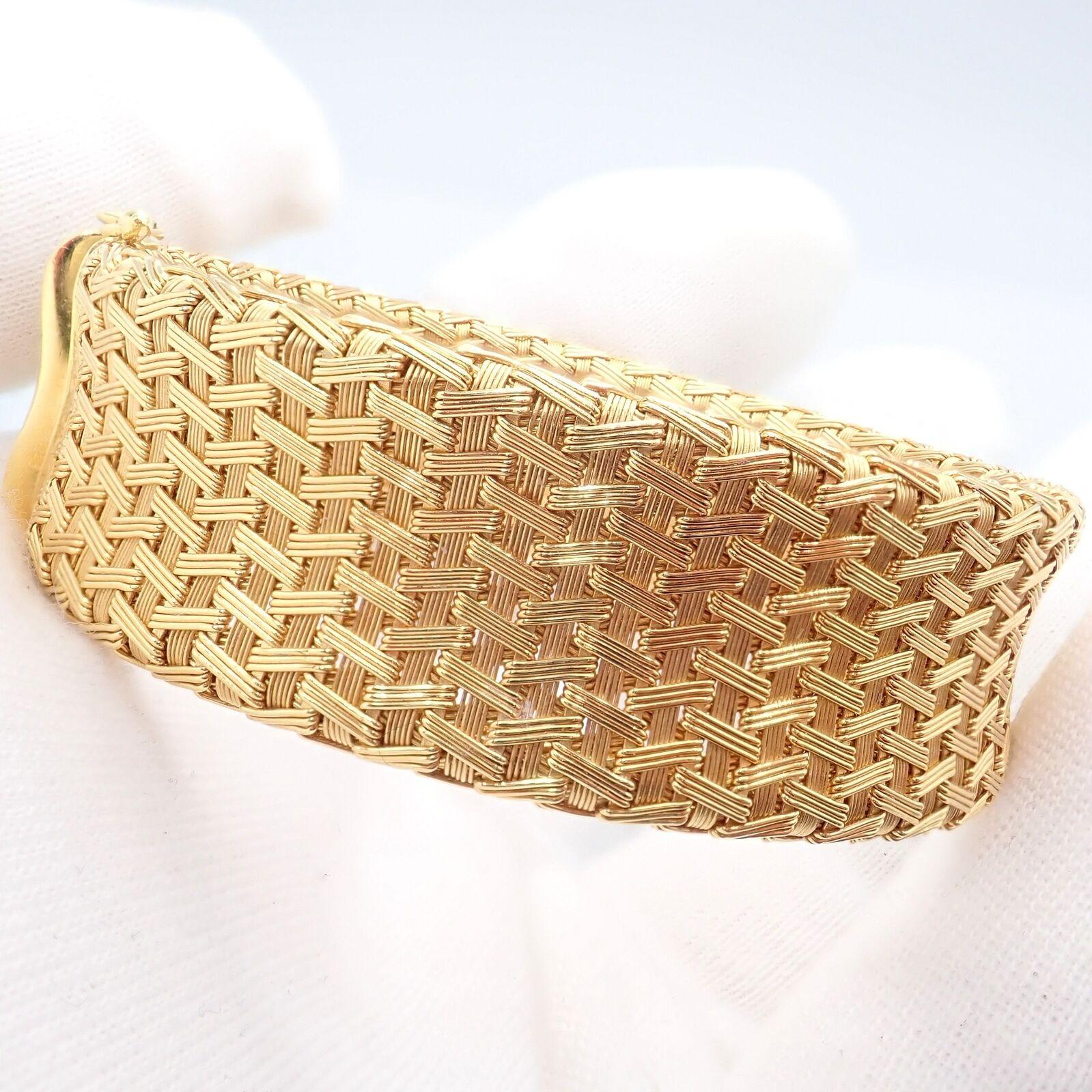 Roberto Coin Silk Basket Weave Yellow Gold Bracelet For Sale 2