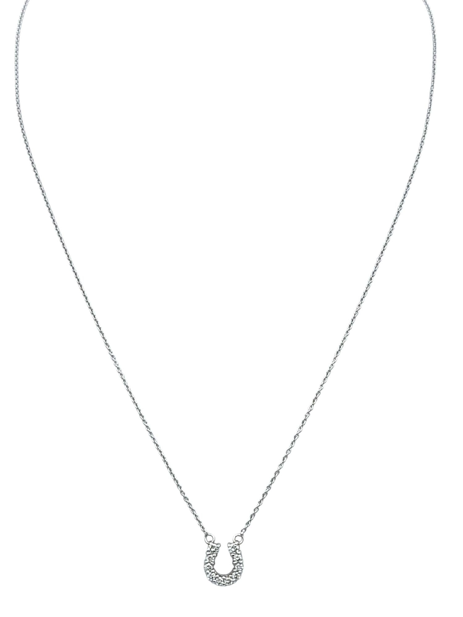 Contemporaneo Roberto Coin Collana a ferro di cavallo con diamanti Tiny Treasures in oro 18 carati in vendita