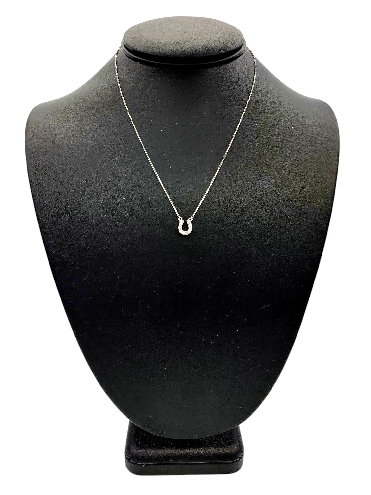 Roberto Coin Collana a ferro di cavallo con diamanti Tiny Treasures in oro 18 carati in vendita 2