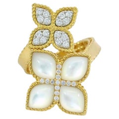 Roberto Coin Anillo Bypass Flor Princesa Veneciana con Diamantes Oro Amarillo de 18 K
