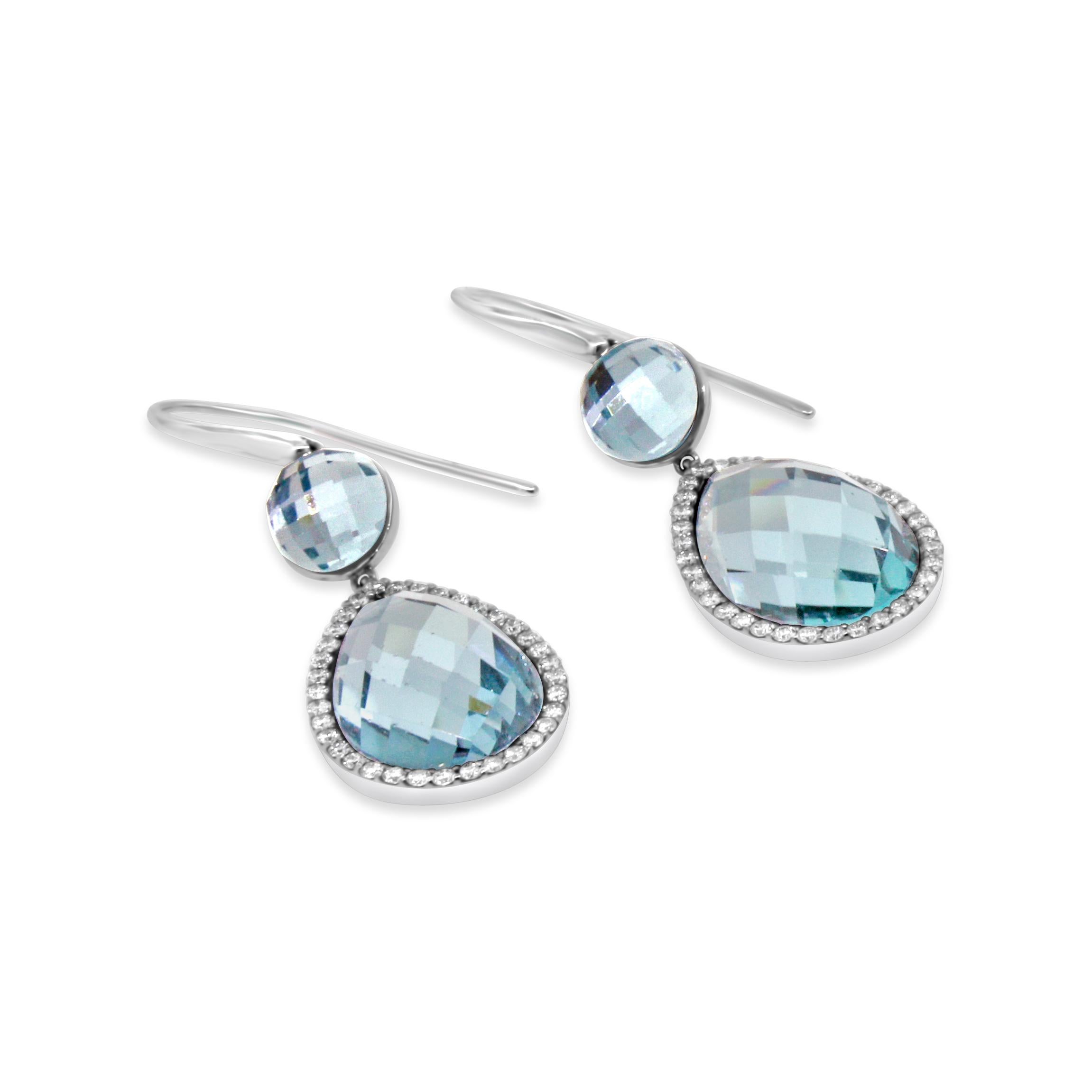 Oro blanco de 18 kt
Topacio azul 10 tcw (estimado)
Diamante: 0.60 ct twd (estimado)
Color del diamante: G
Claridad del diamante: VS
Longitud: 1.5 pulgadas
Peso total: 11 gramos
De segunda mano