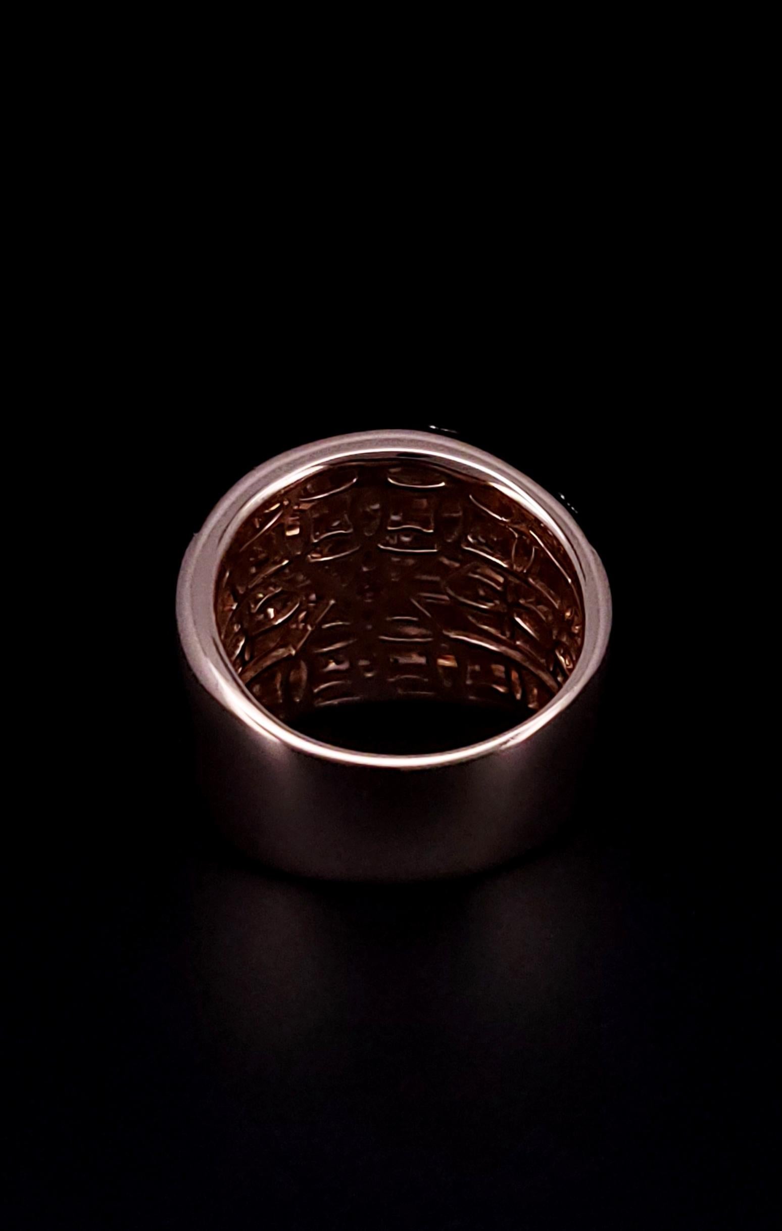 Roberto Coin Anillo de oro rosa de 18 quilates con banda metálica vintage Fantasia Diamond Daisy en venta 2