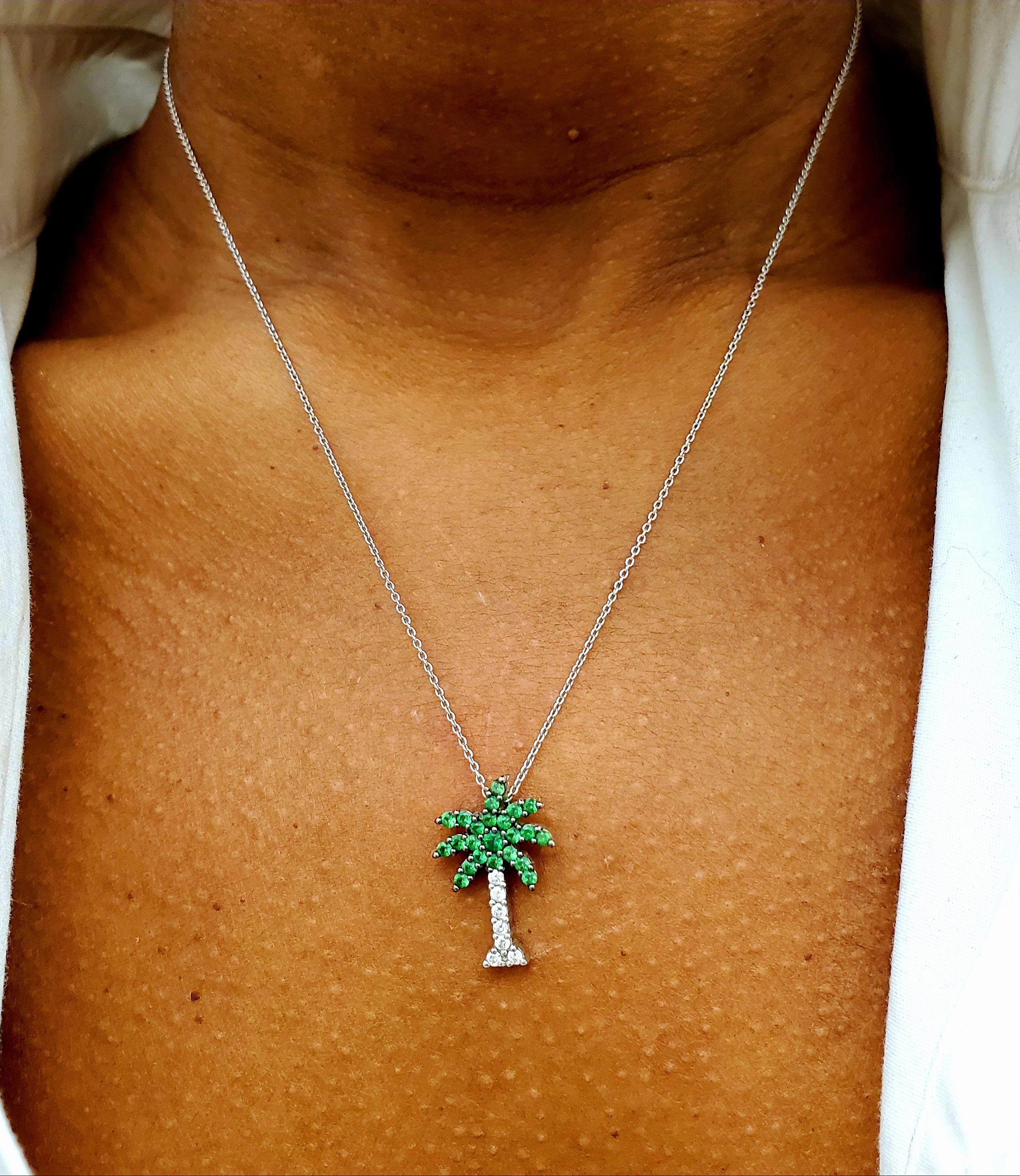 emerald palm tree necklace
