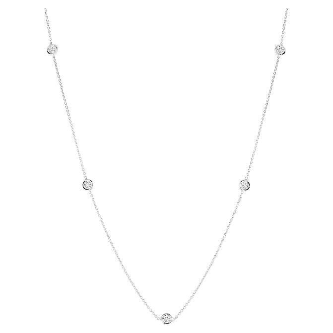 Roberto Coin White Gold Necklace with 5 Diamond Station 001316AWCHD0 For Sale