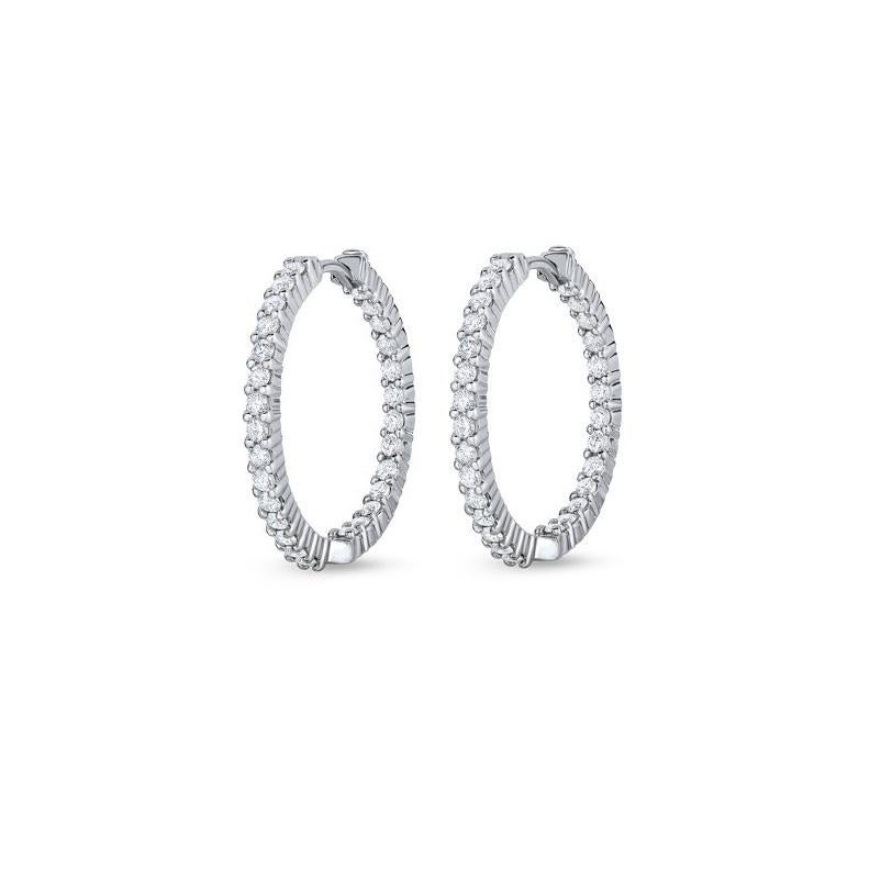 Roberto Coin White Gold Small Inside Outside Diamond Hoop Earrings
18kt Gold
Approx. 1.53 total carat weight
25mm
001613AWERX0
