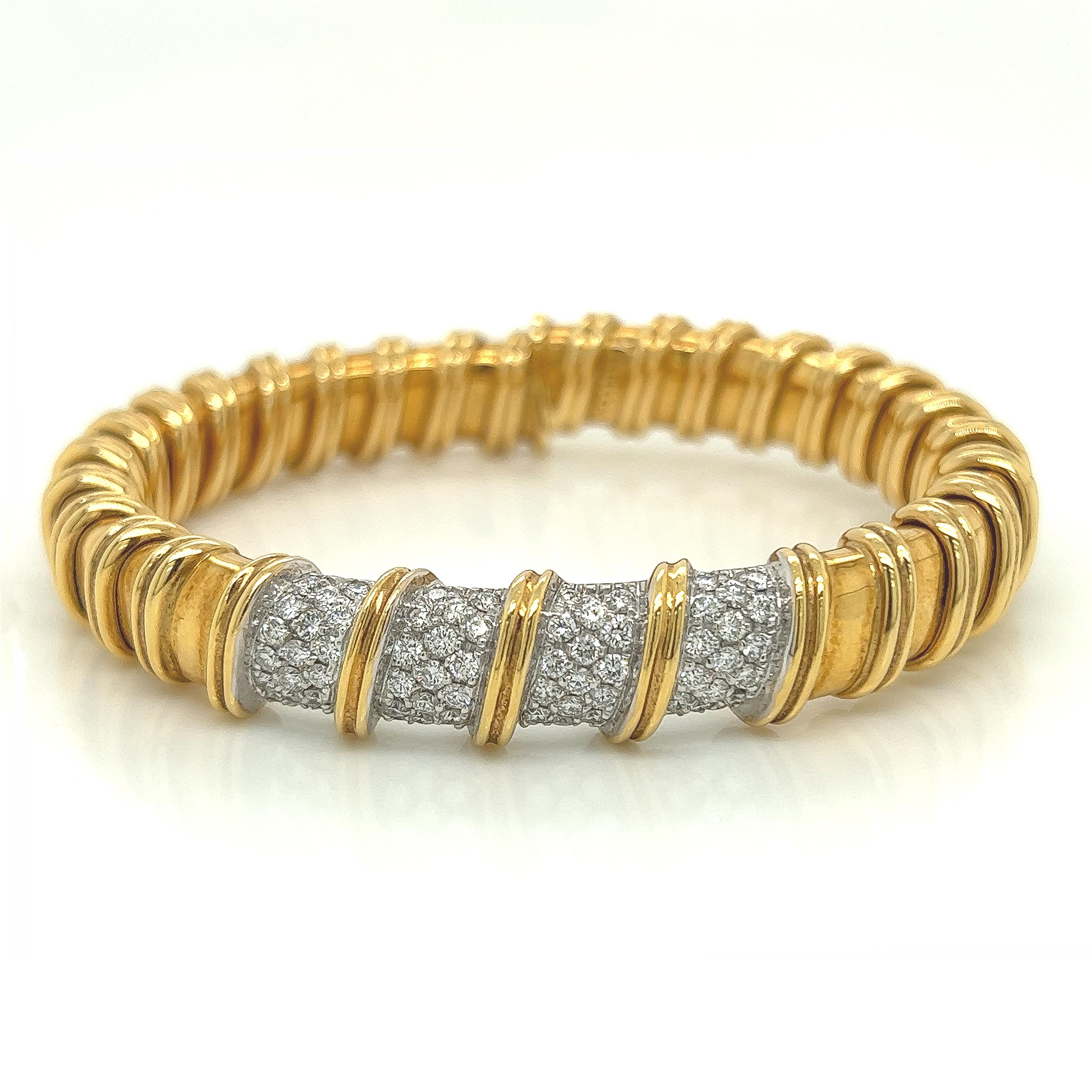 Cabochon Roberto Coin Yellow Gold Nabucco 2.08cts Diamond Flex Bangle Bracelet For Sale