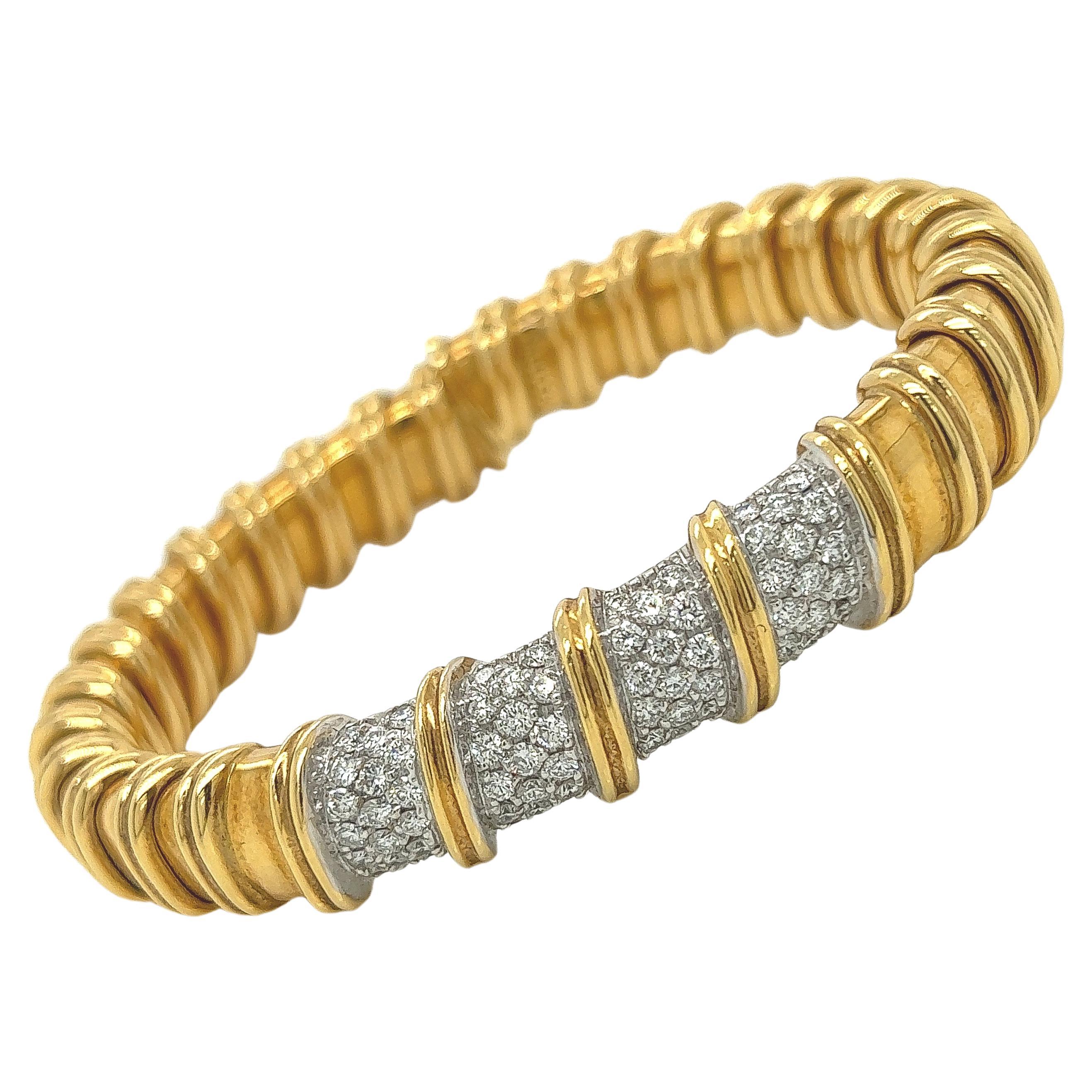Roberto Coin Yellow Gold Nabucco 2.08cts Diamond Flex Bangle Bracelet For Sale