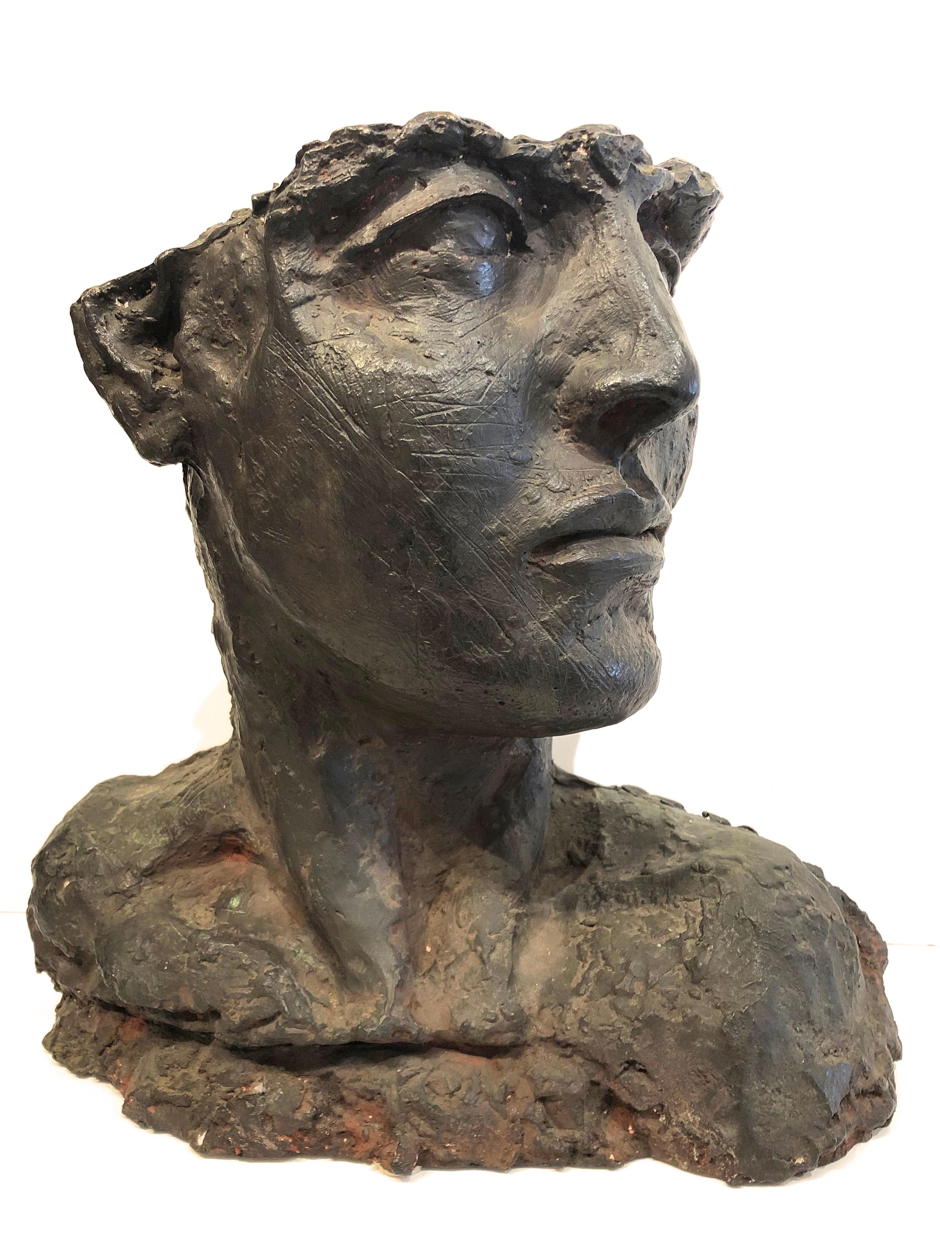 Bust of a Woman, bronze sculptue.
Bronze with dark brown patina signed on the back R. Cortazar 1/9.
Originally from Tapachula, Chiapas Mexico, he was born in 1962 into a family dedicated directly or indirectly to arts and crafts. His deep artistic