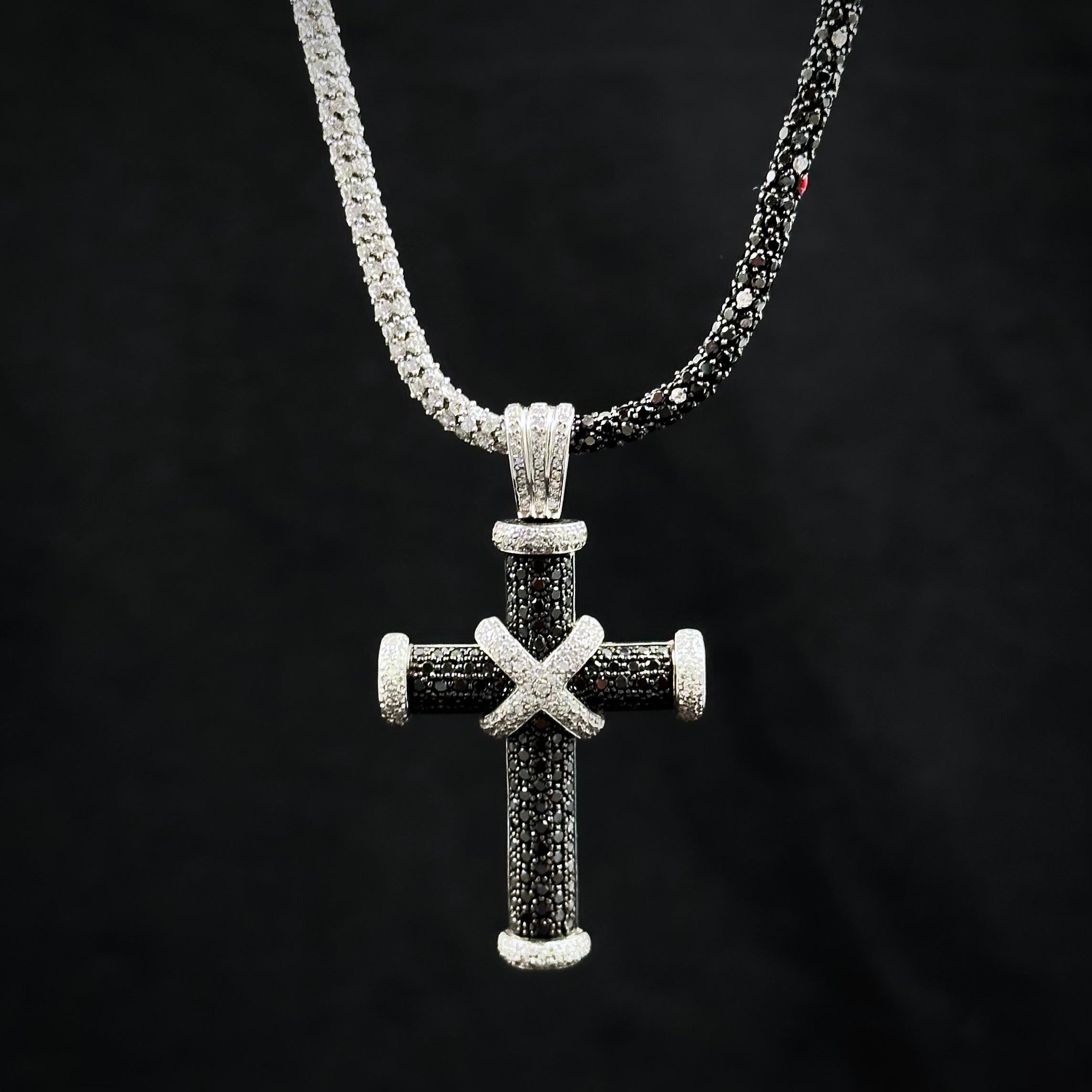 Roberto Demeglio 16ct Colorless Black Diamond Cross Necklace/Bracelet White Gold For Sale 3