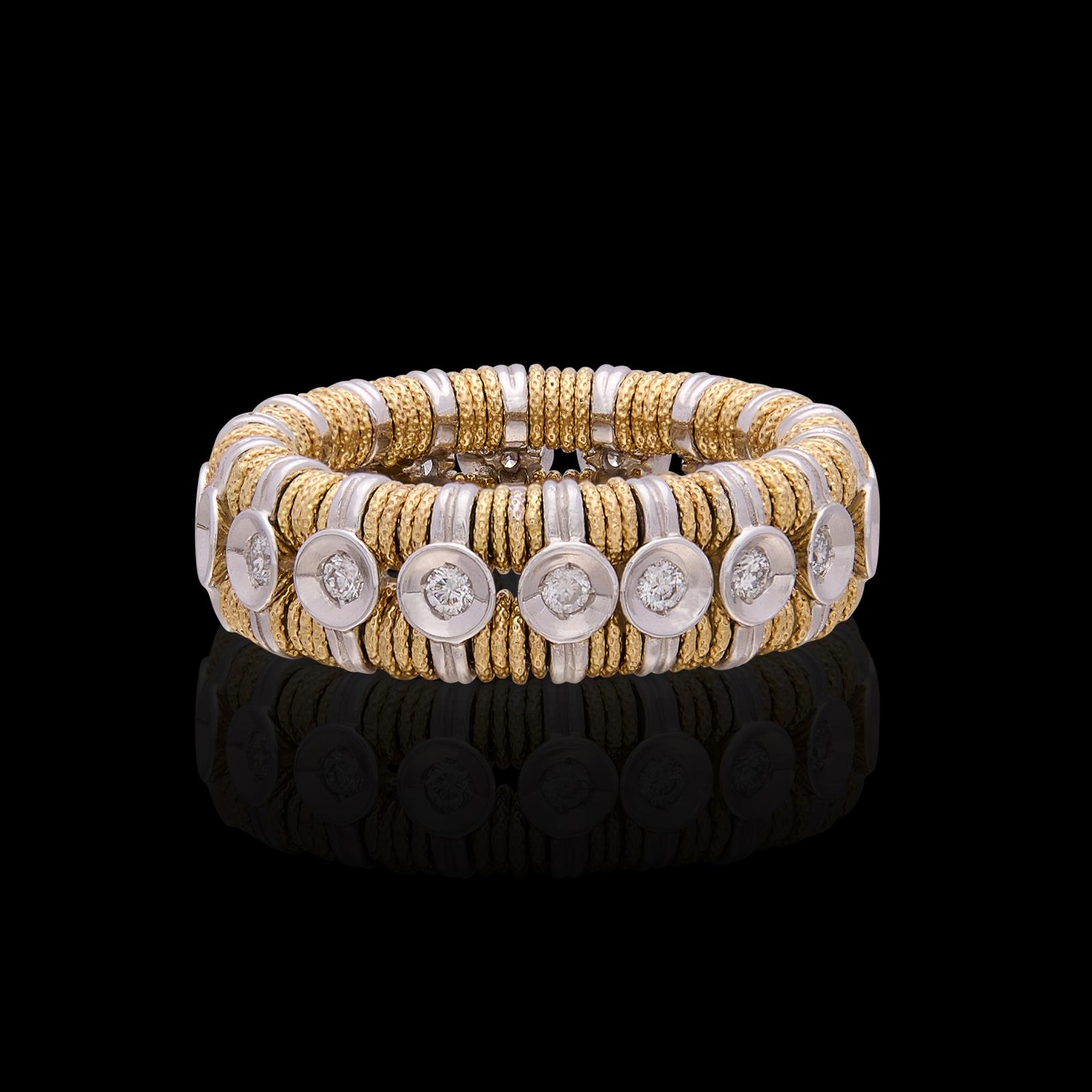Roberto Demeglio JOY Diamond 18k Gold Stretch Ring In New Condition For Sale In San Francisco, CA