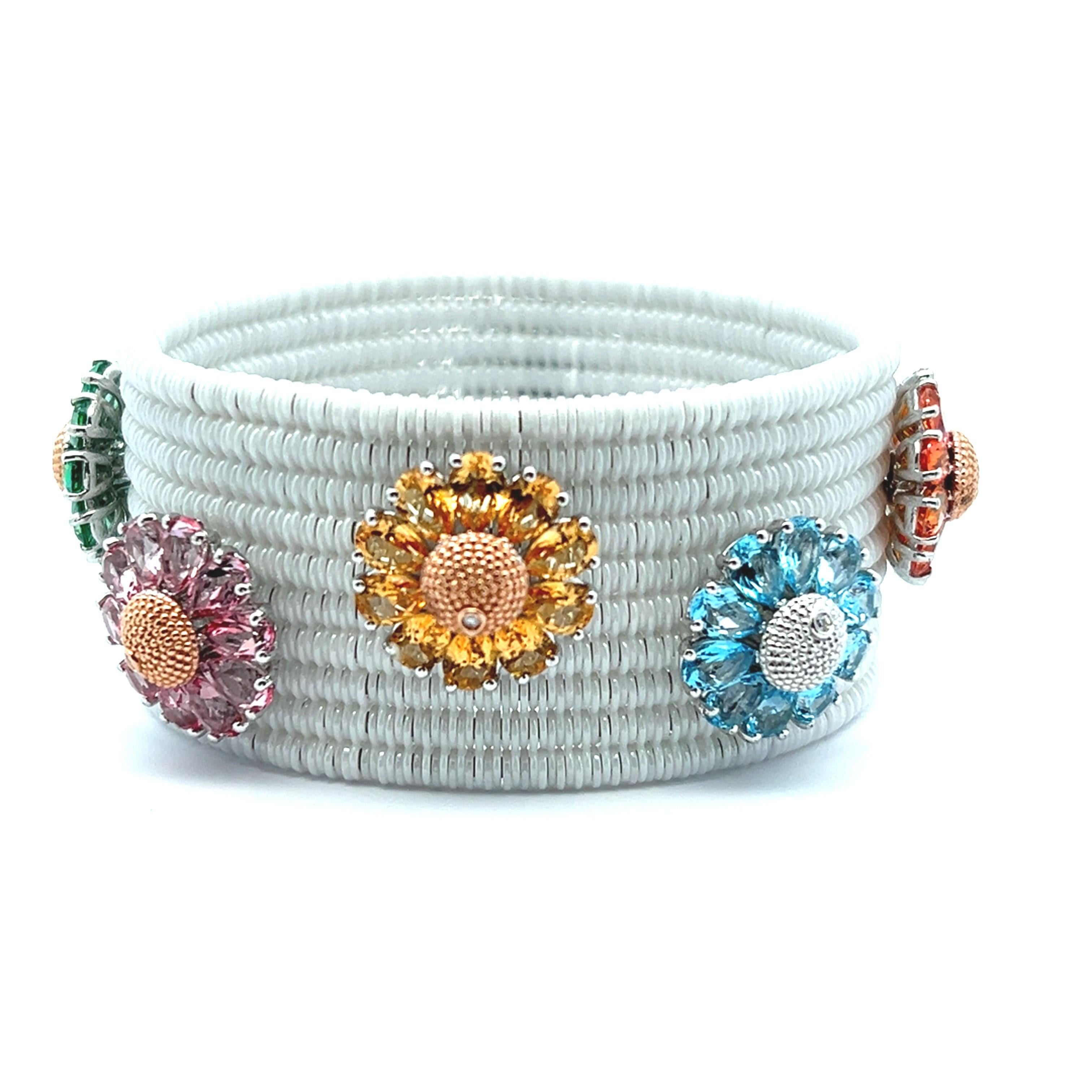 Roberto Demeglio White Ceramic expandable bracelet with colored gemstones. In Excellent Condition In Asheville, NC