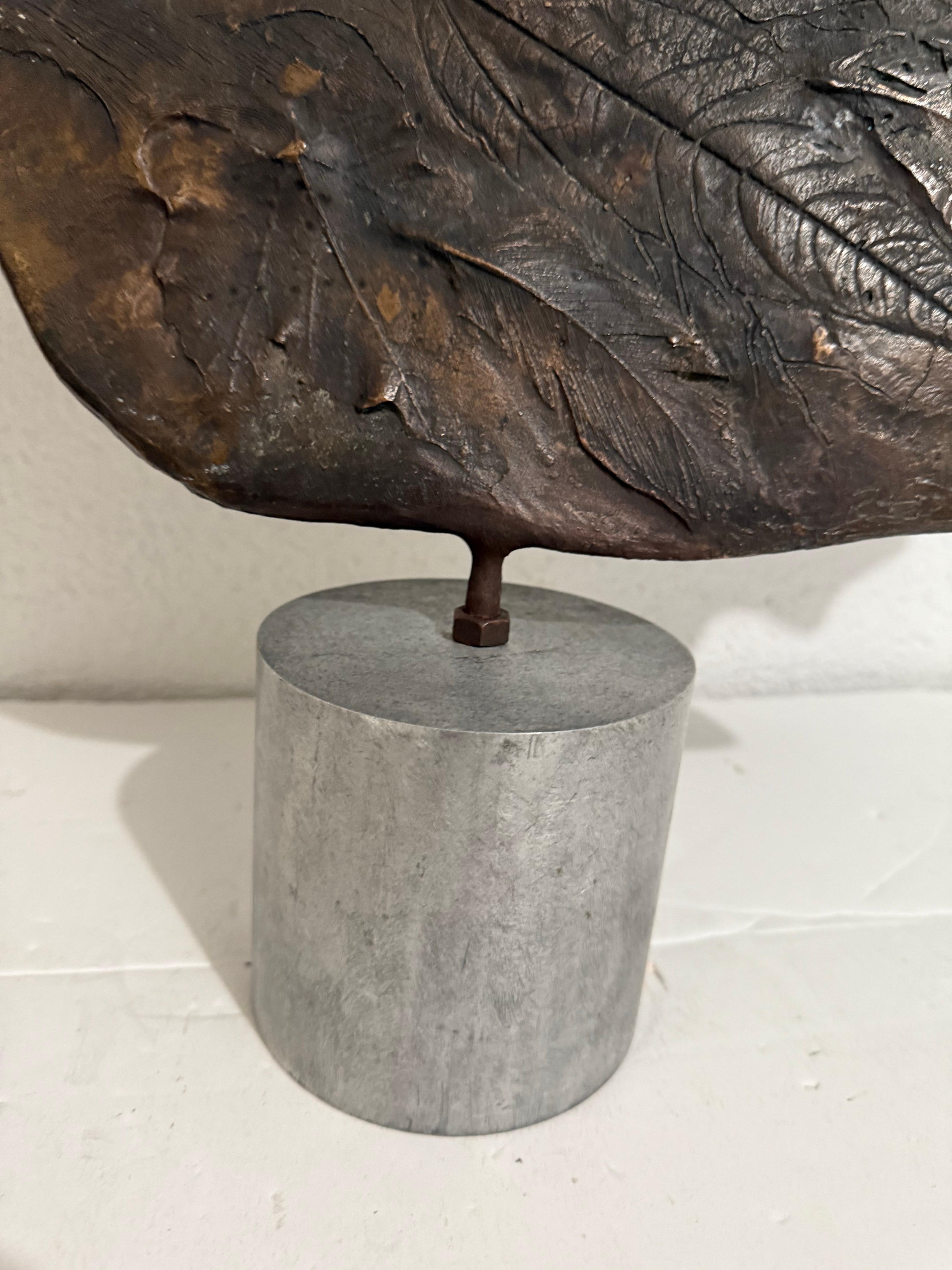 Grand bronze moderniste latino-américain abstrait du maître cubain Roberto Estopinan en vente 9