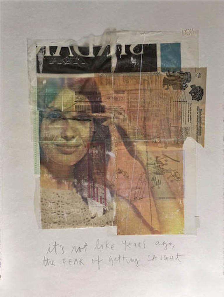 Paura di essere catturati, ritratto a collage in tecnica mista - Art Pop Art di Roberto Fonfria
