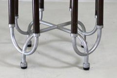 Roberto Gabetti and Aimaro Isola, Mesa redonda de cristal