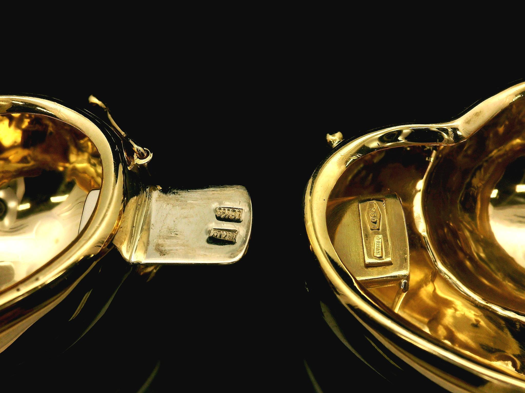 Roberto Legnazzi, grand collier fantaisie à maillons en forme de cœur, en or jaune 18 carats en vente 3