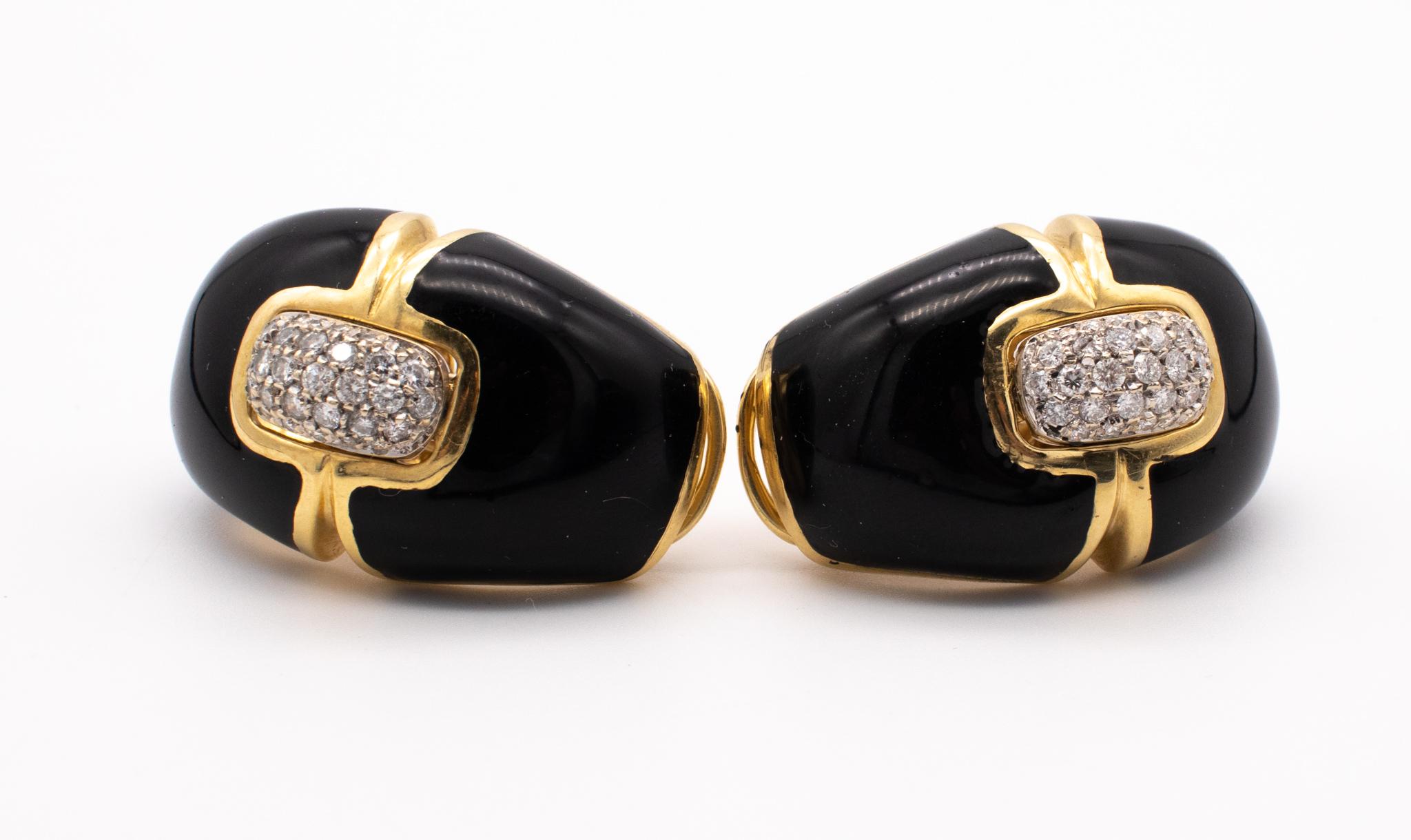 Roberto Legnazzi 1970 Earrings 18Kt Gold With Black Enamel And 1.16 Ctw Diamonds For Sale 1