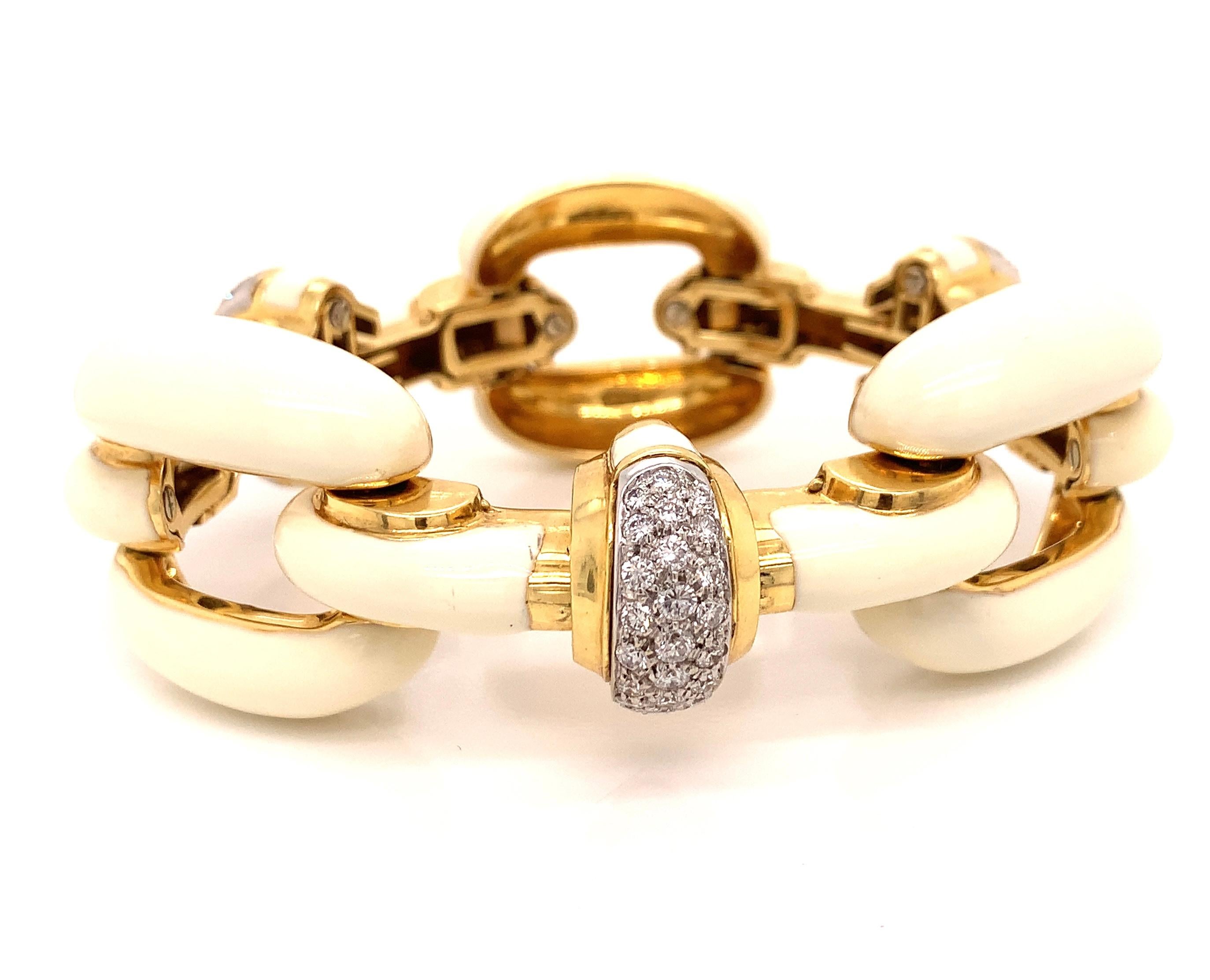 Round Cut Roberto Legnazzi Diamond Enamel Link Bracelet For Sale