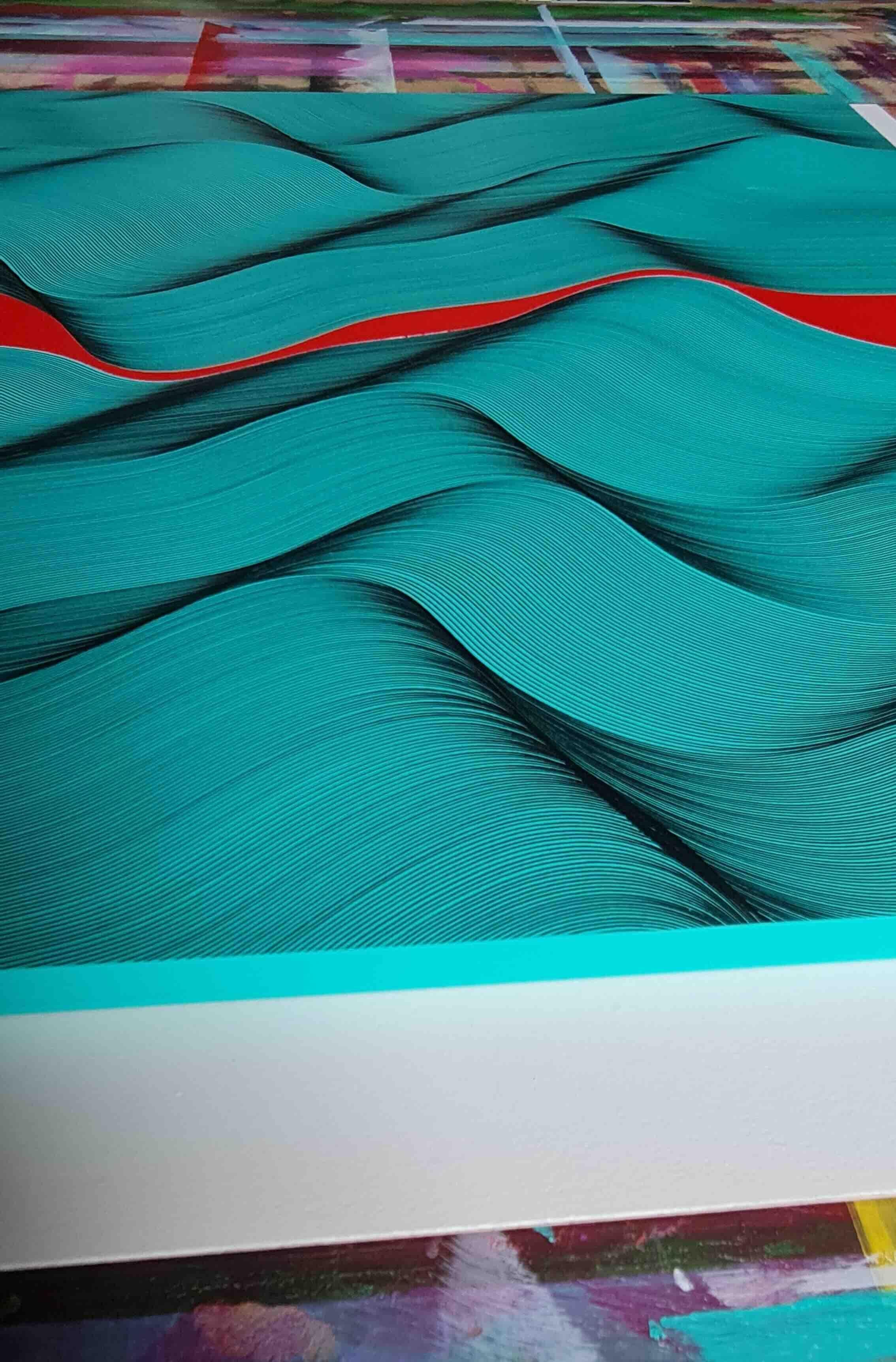 Questo pezzo dipinto a mano da Lucchetta fa parte della serie op art in cui riesce a catturare il movimento con la sua tecnica unica. Lucchetta sta sfidando se stesso. La sua mano precisa e stabile può essere talvolta scambiata per il lavoro di una