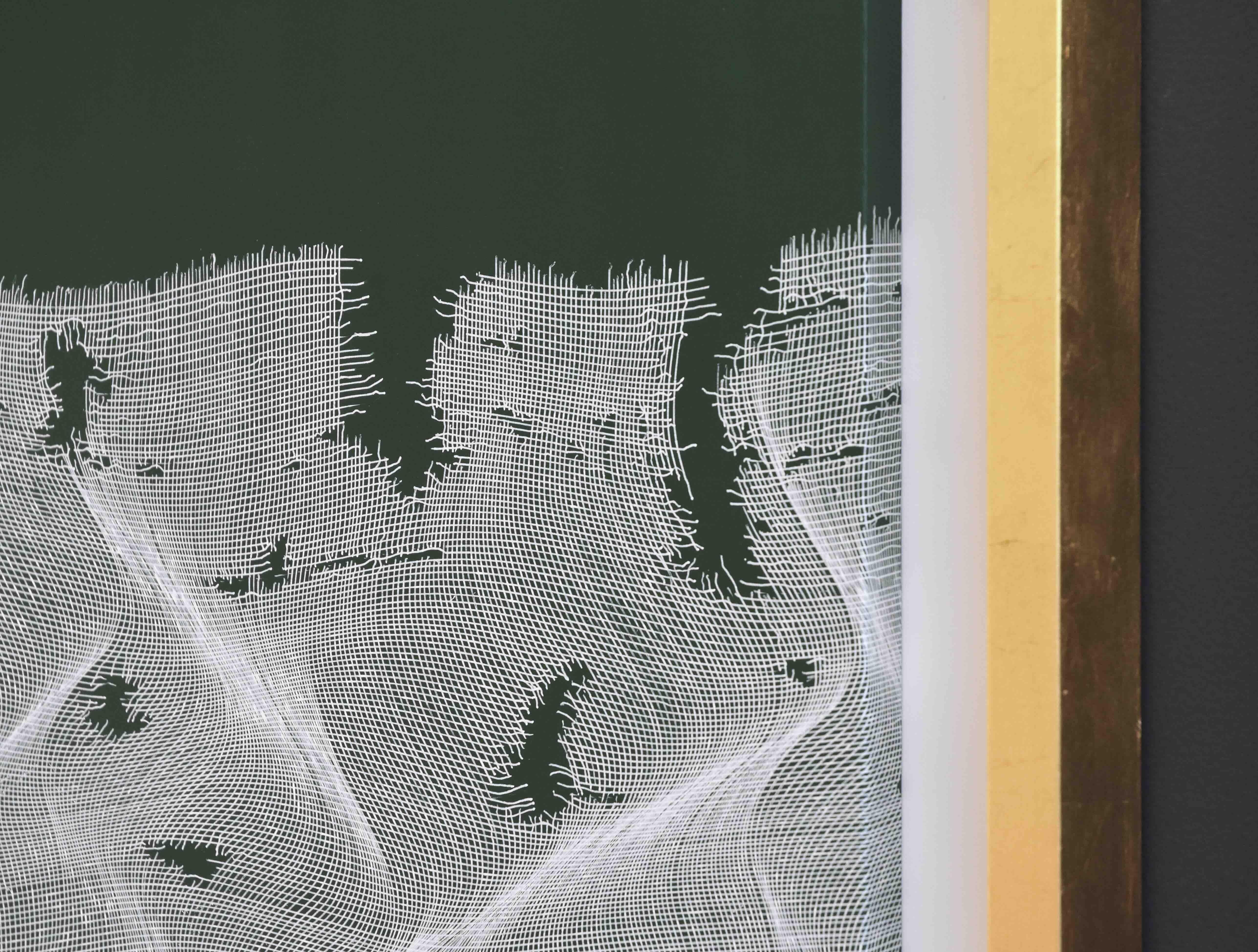 Questo pezzo dipinto a mano da Lucchetta fa parte della serie op art in cui riesce a cogliere il movimento con la sua tecnica unica. Lucchetta sta sfidando se stesso. La sua mano precisa e stabile può essere talvolta scambiata per il lavoro di una