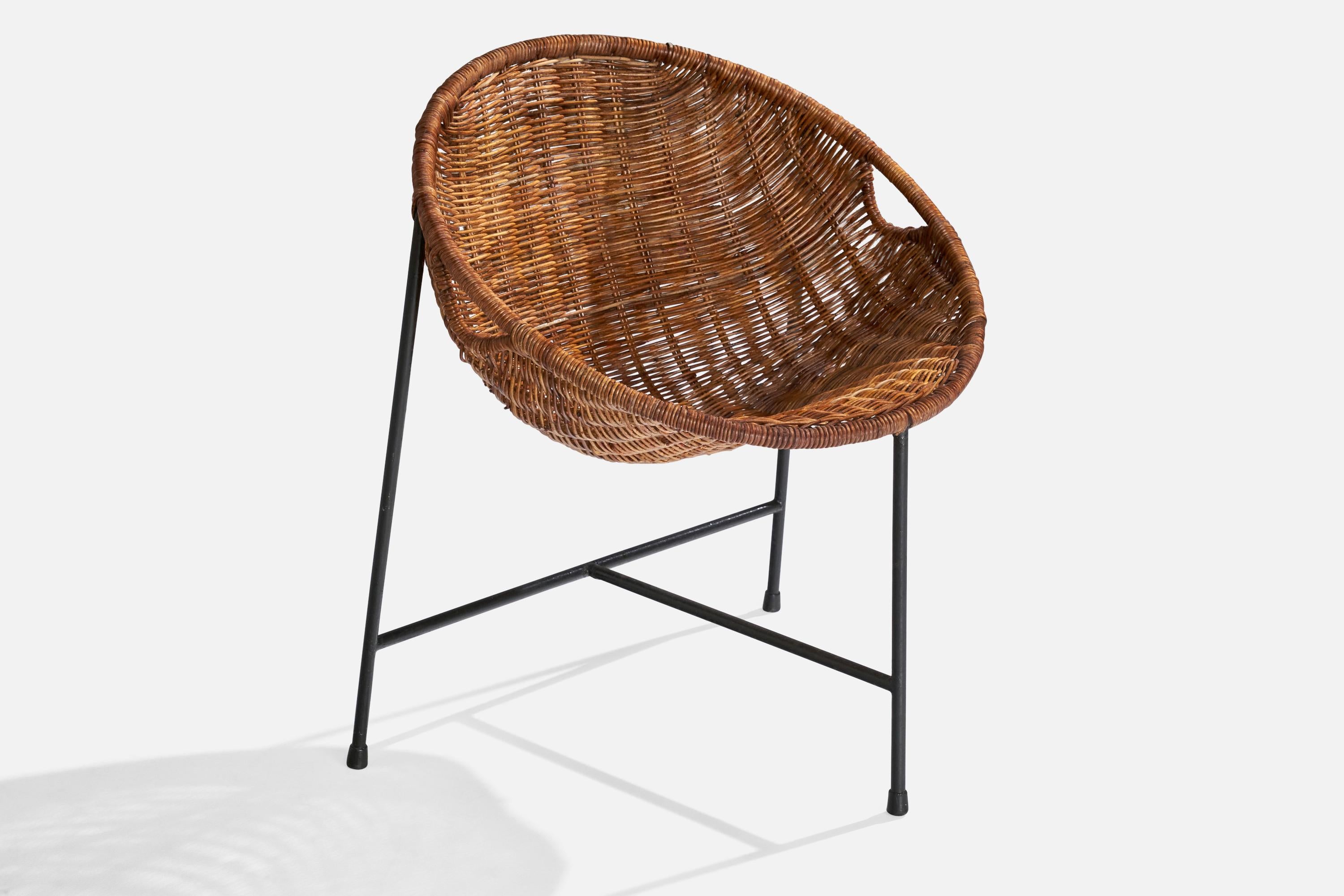 Roberto Mango, Side Chairs, Iron, Rattan, Italy, 1950s In Good Condition For Sale In High Point, NC