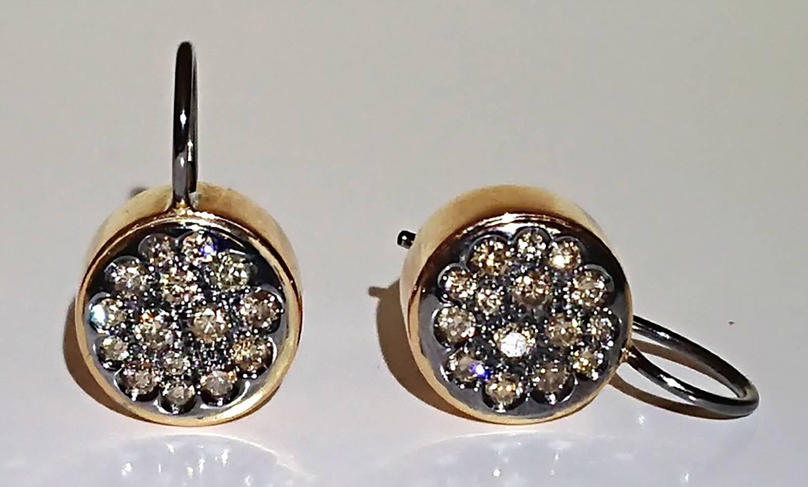 Roberto Marroni Diamond Earrings 18 Carat Gold For Sale 1