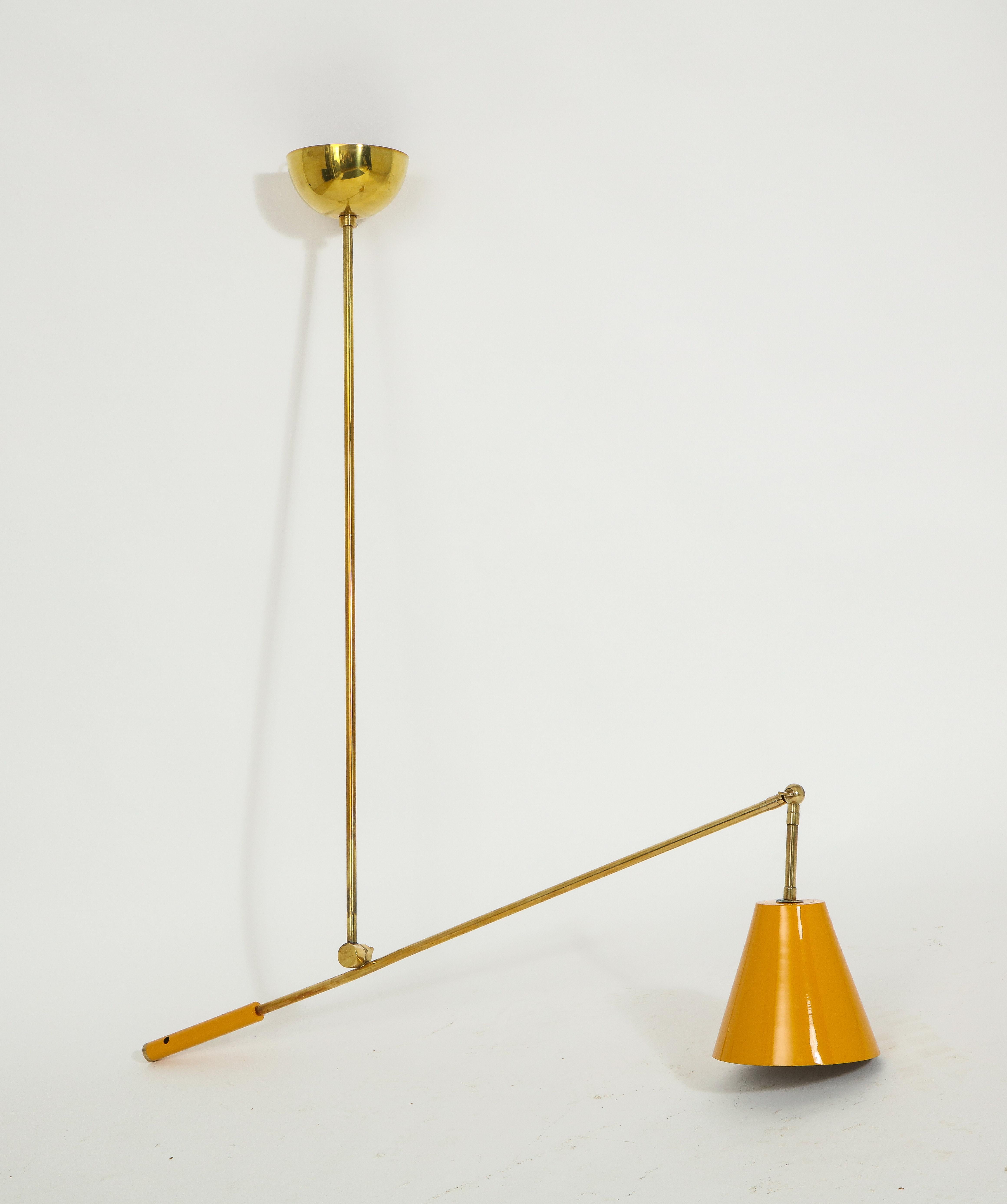 Roberto Matta for Arredoluce Adjustable Ceiling Fixture in Brass, Italy, 1950 In Good Condition For Sale In New York, NY
