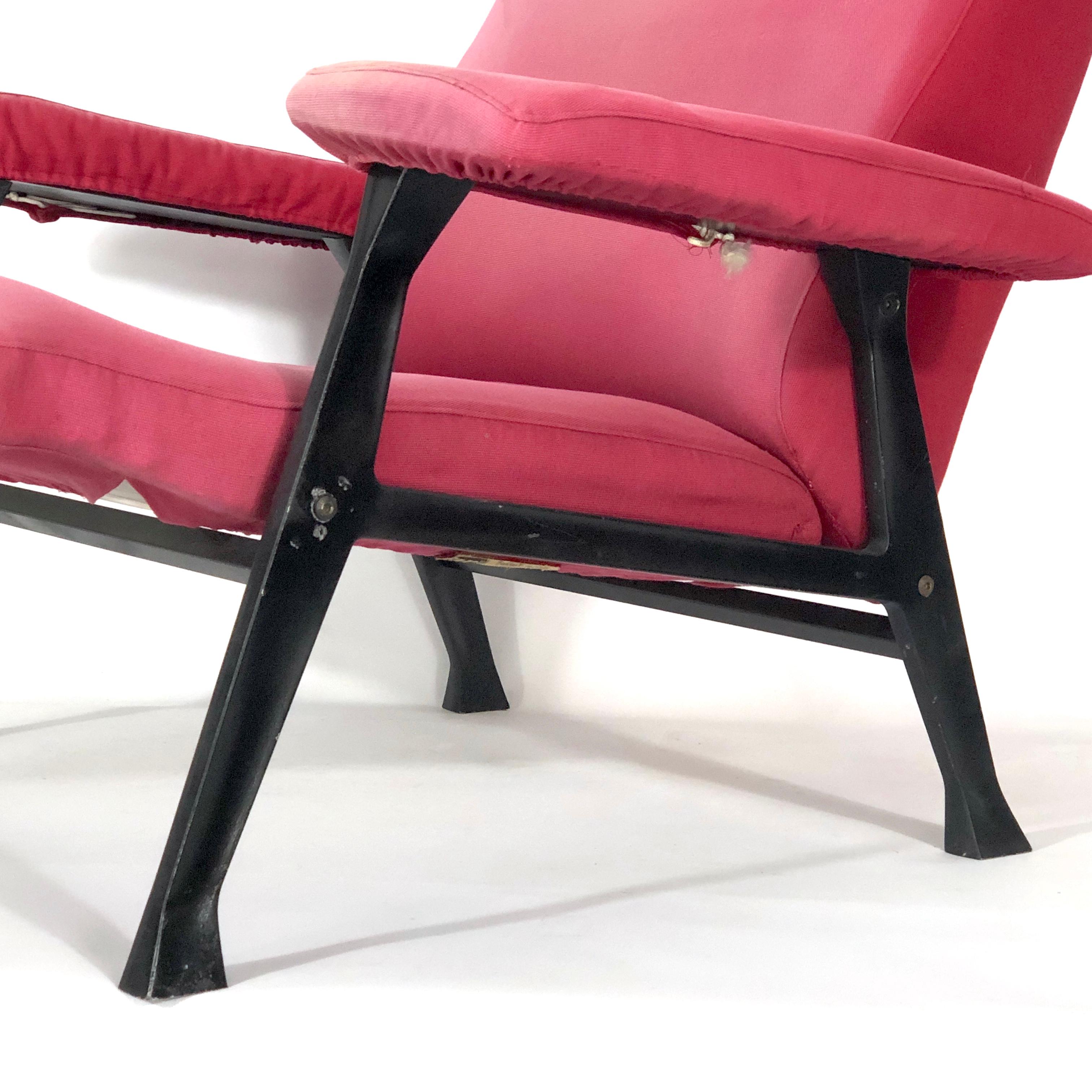 Steel Roberto Menghi, 1st Edition Hall Armchair by Arflex, 1950s For Sale
