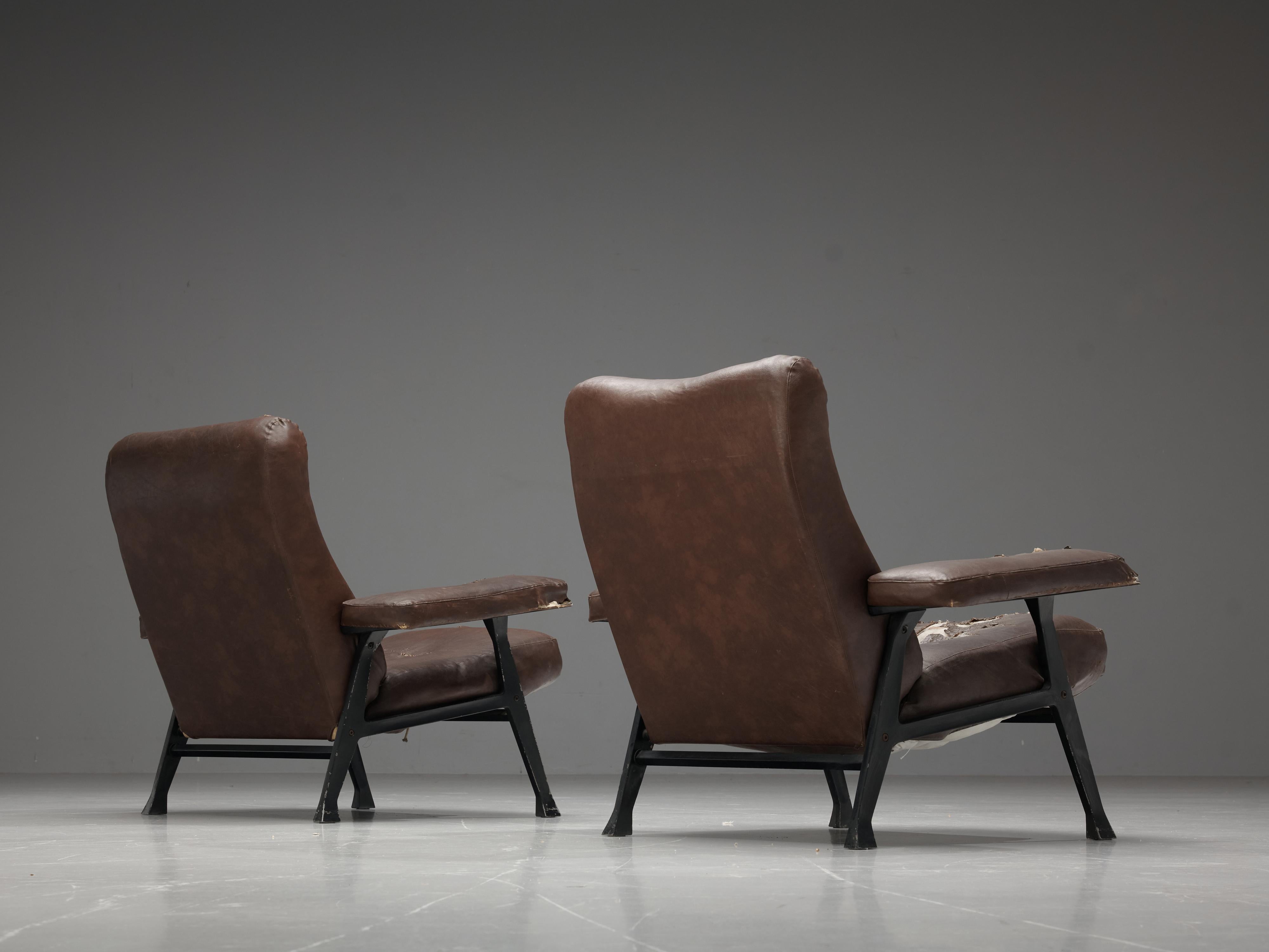 Roberto Menghi for Arflex Pair of ‘Hall’ Lounge Chairs in Brown 1