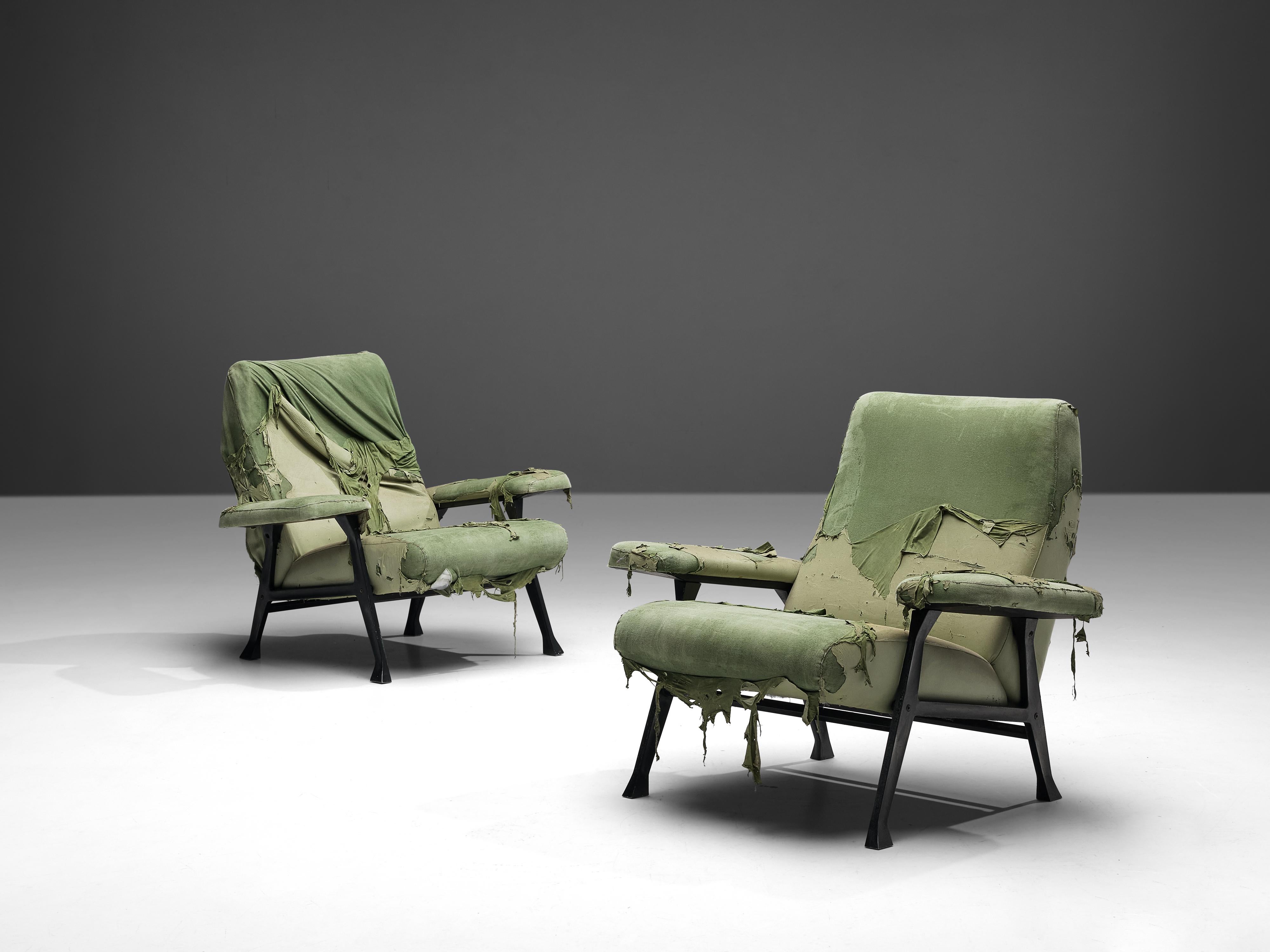 Roberto Menghi for Arflex, pair of ‘Hall’ lounge chairs, metal, fabric, Italy, 1958

In 1958, Roberto Menghi designs an interesting series of armchairs and sofas for Arflex. The designer titled the designs as the ‘Hall’ collection. A year later,