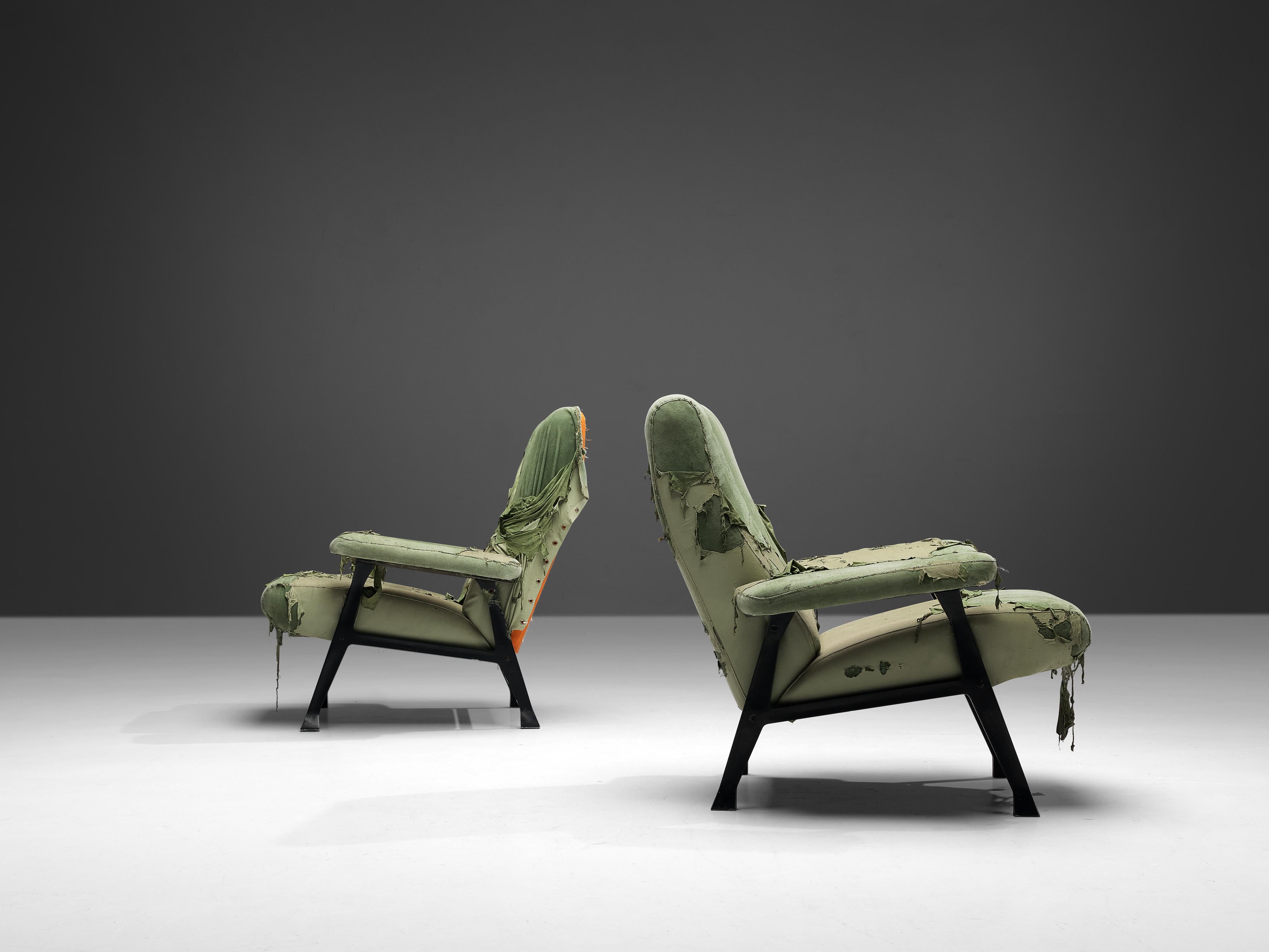 Mid-20th Century Roberto Menghi for Arflex Pair of ‘Hall’ Lounge Chairs in Light Green Fabric