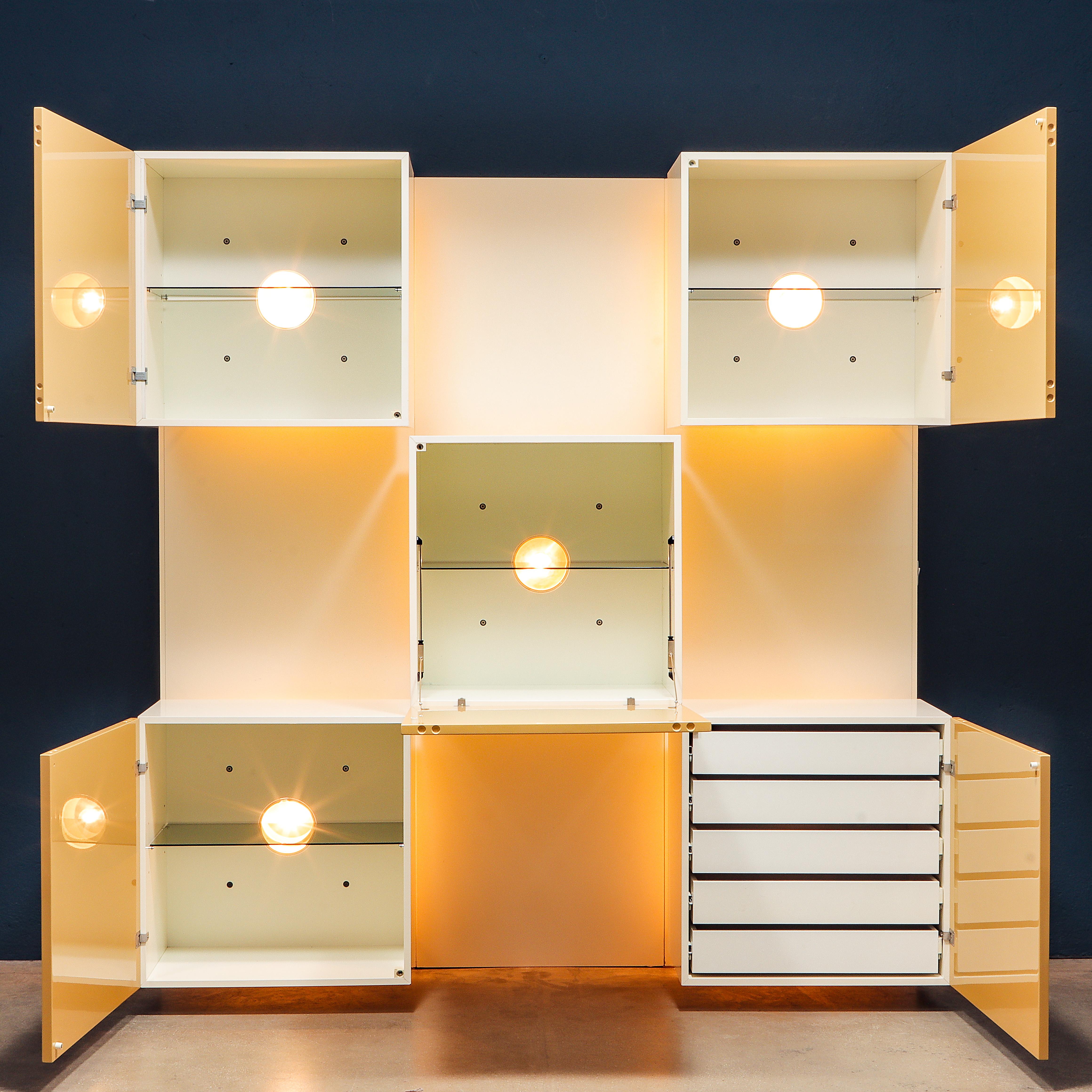 Late 20th Century Roberto Monsani 'Life' Bookcase for Acerbis, 1980s